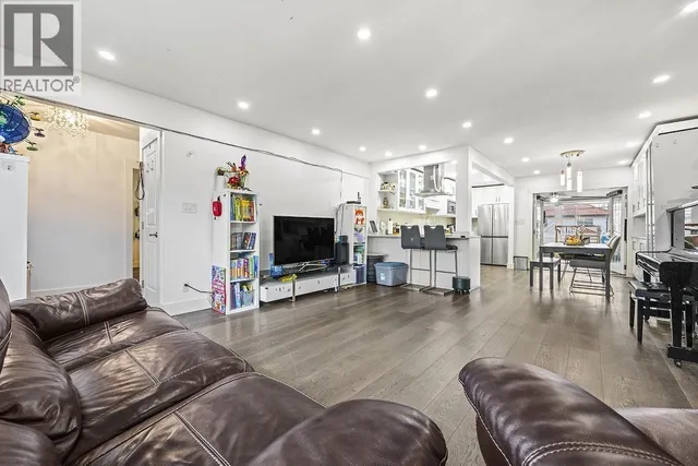 778 52ND AVENUE, Vancouver 4