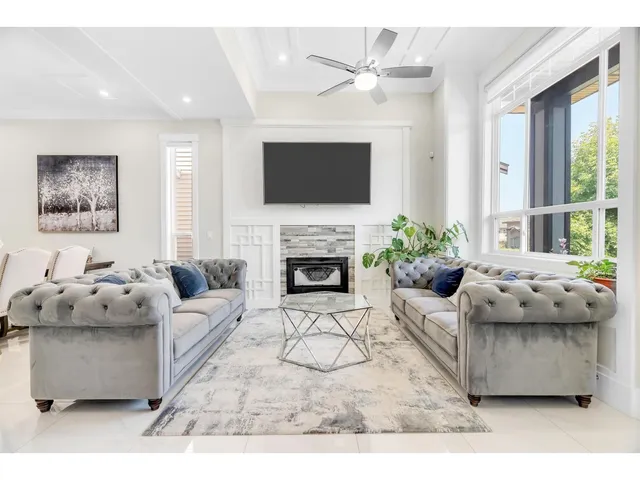 6647 121A STREET, Surrey 5