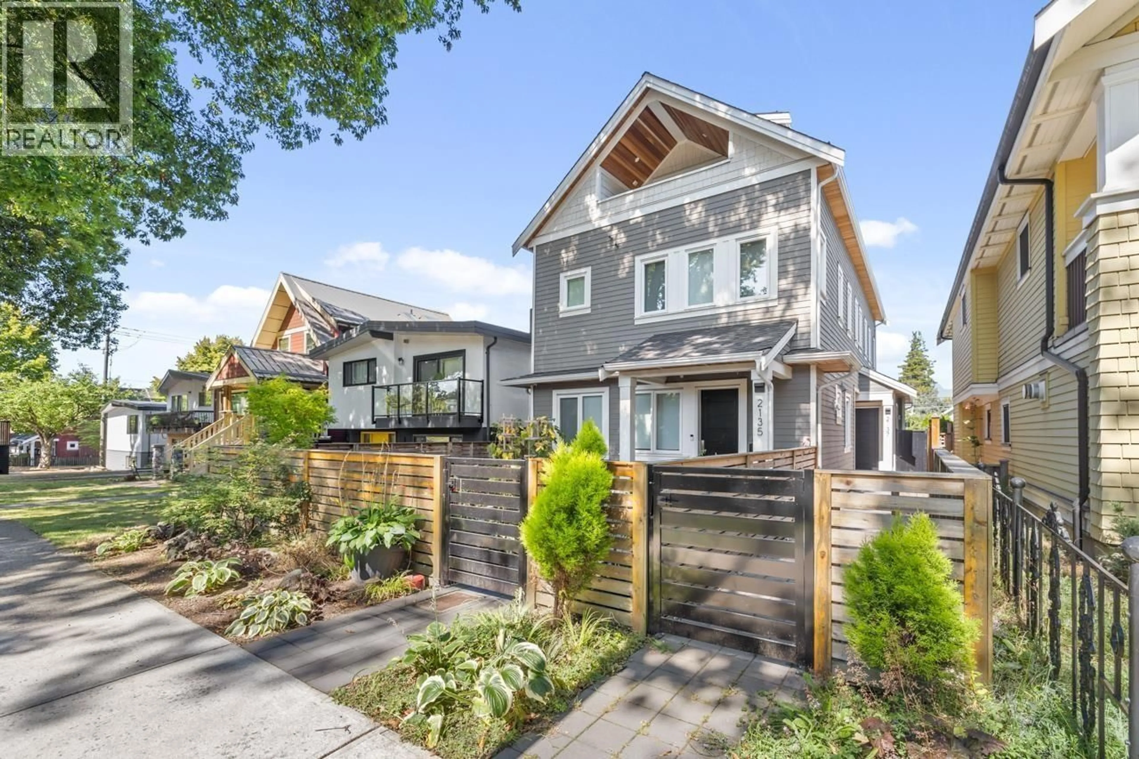 Home with brick exterior material, street for 2137 2ND AVENUE, Vancouver British Columbia V5N1E9