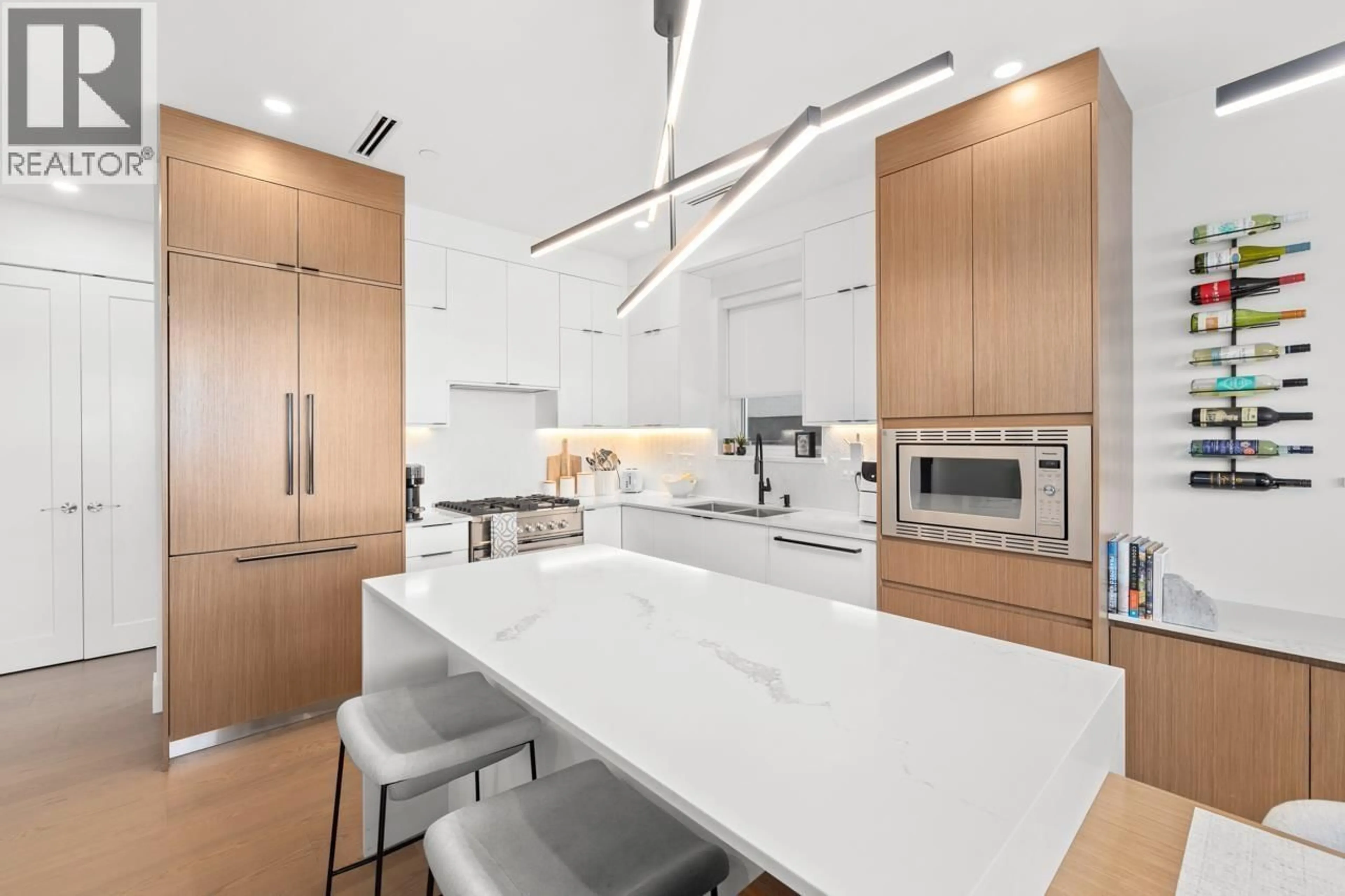 Contemporary kitchen, unknown for 2137 2ND AVENUE, Vancouver British Columbia V5N1E9
