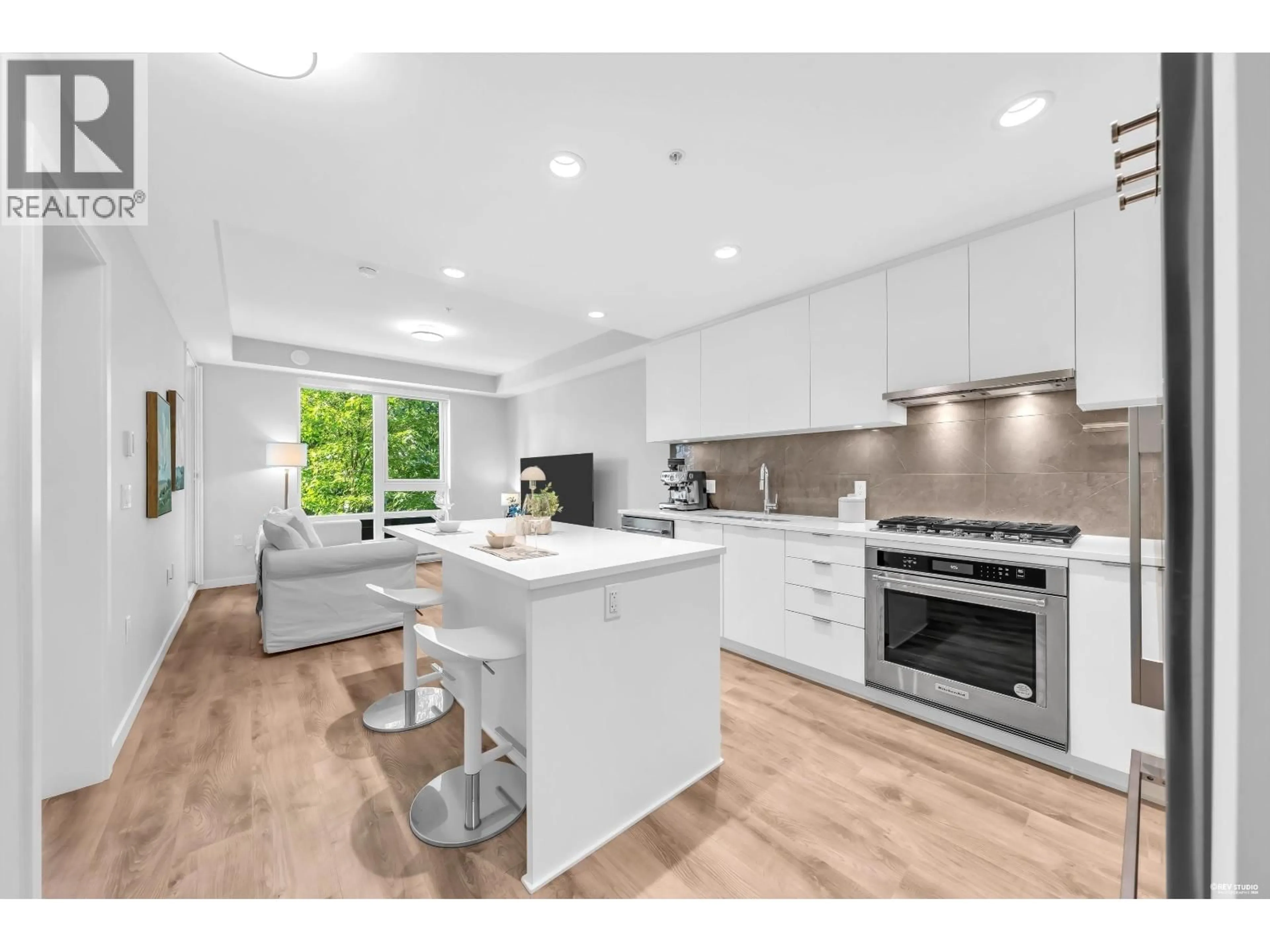 Open concept kitchen, unknown for 305 - 615 COTTONWOOD AVENUE, Coquitlam British Columbia V3J0N4