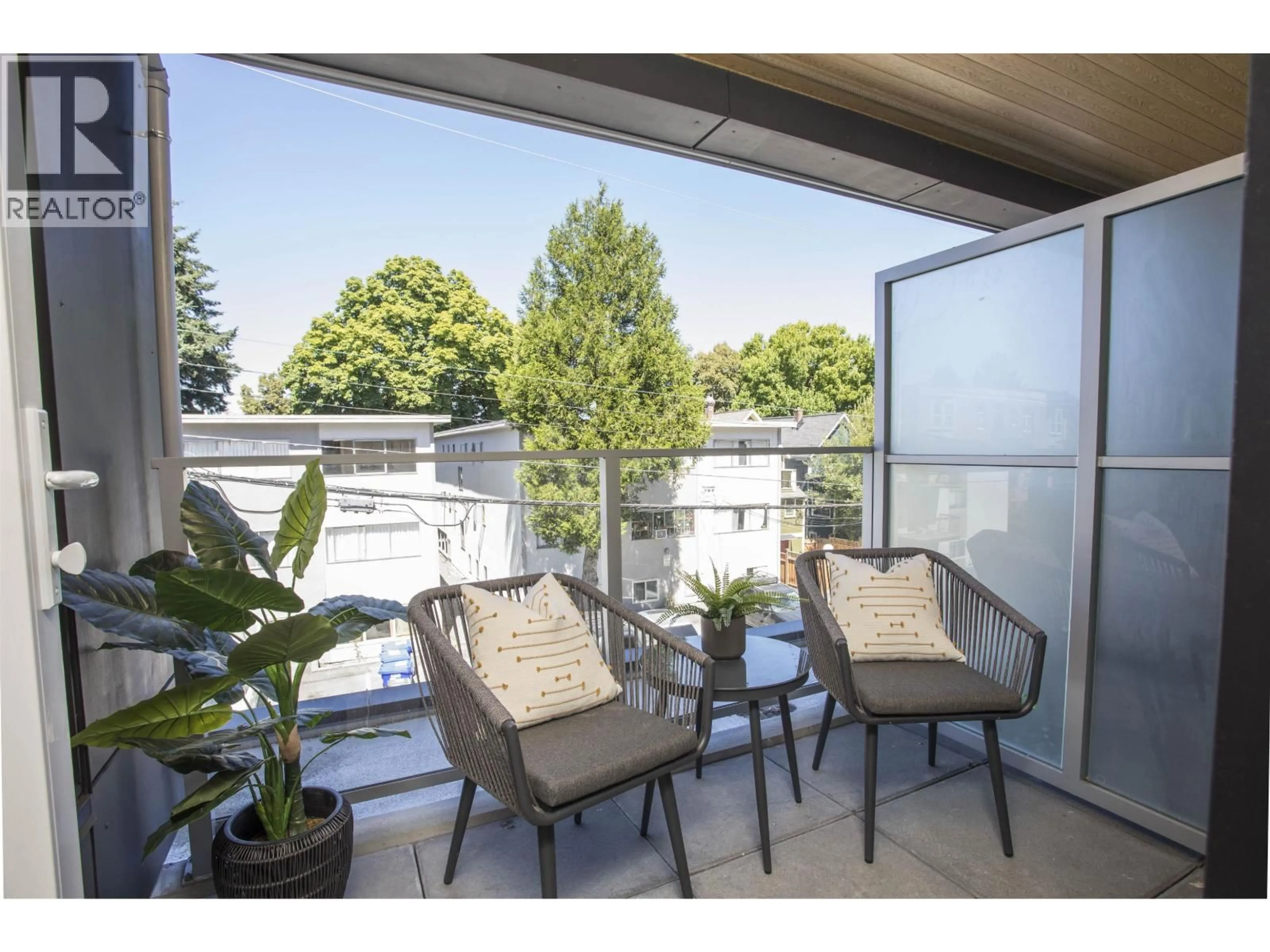 Patio, water/lake/river/ocean view for 319 - 2471 ST. GEORGE STREET, Vancouver British Columbia V5T1W9
