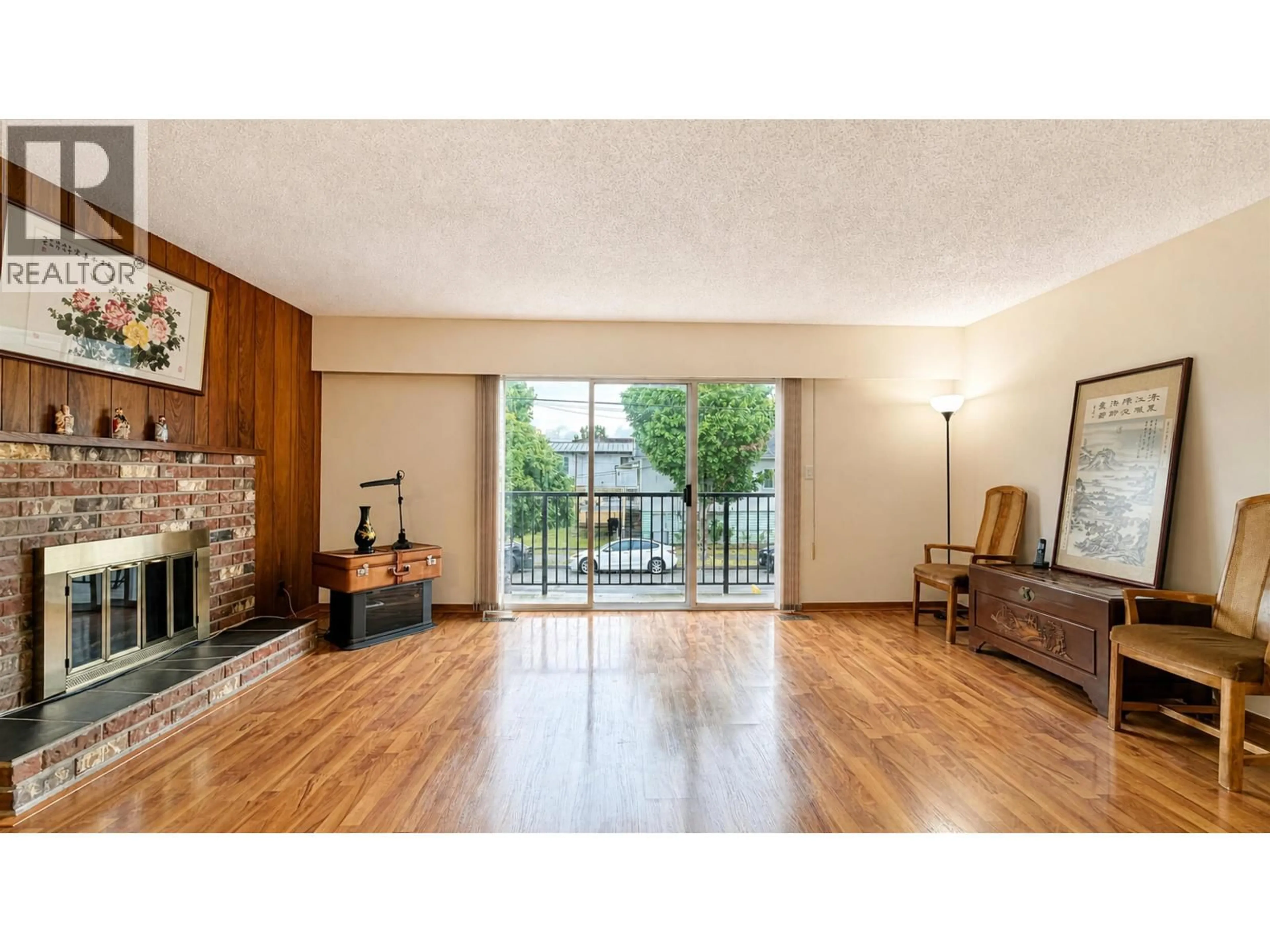 Unknown for 2184 35TH AVENUE, Vancouver British Columbia V5P1B9