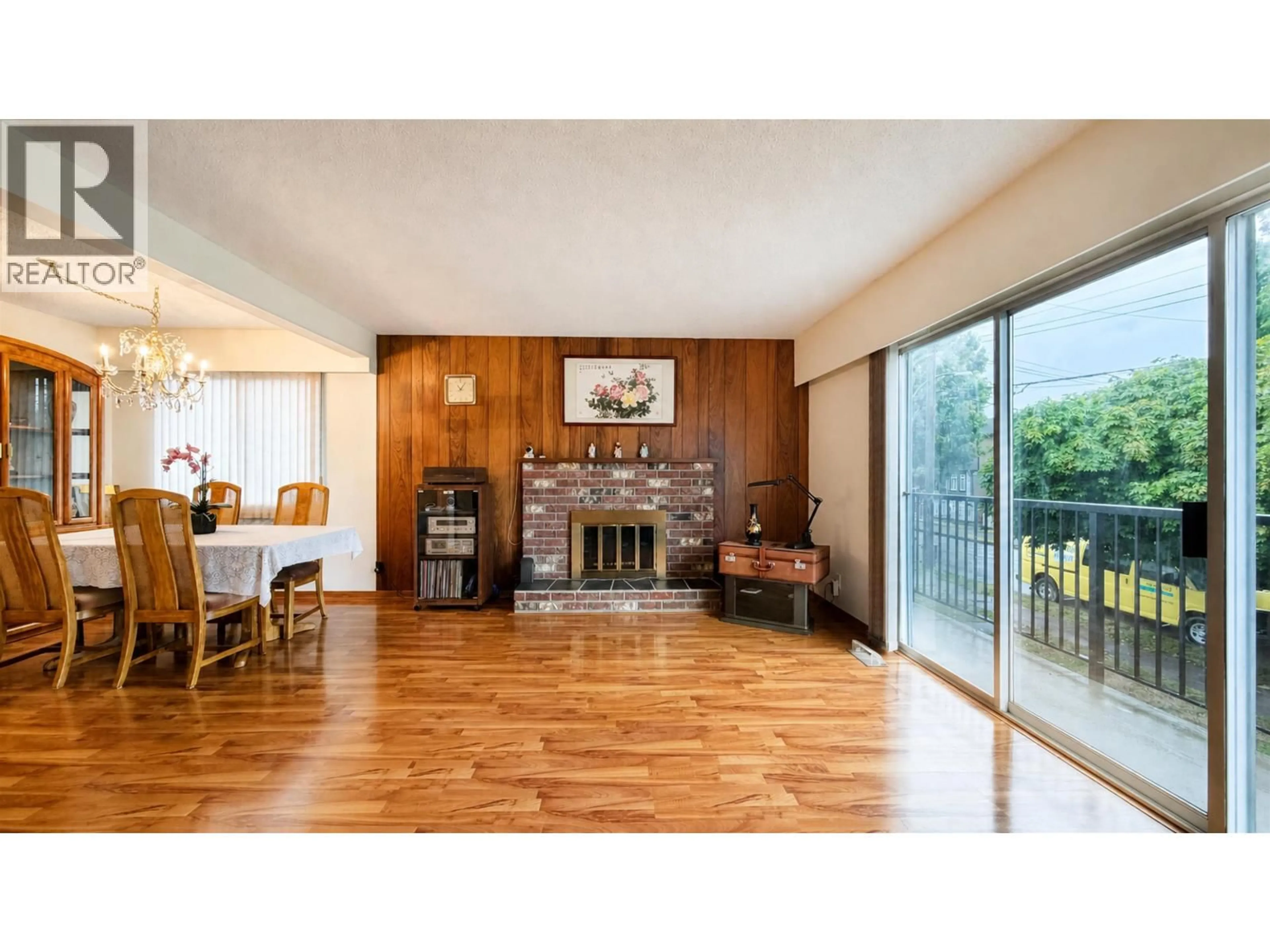 Unknown for 2184 35TH AVENUE, Vancouver British Columbia V5P1B9