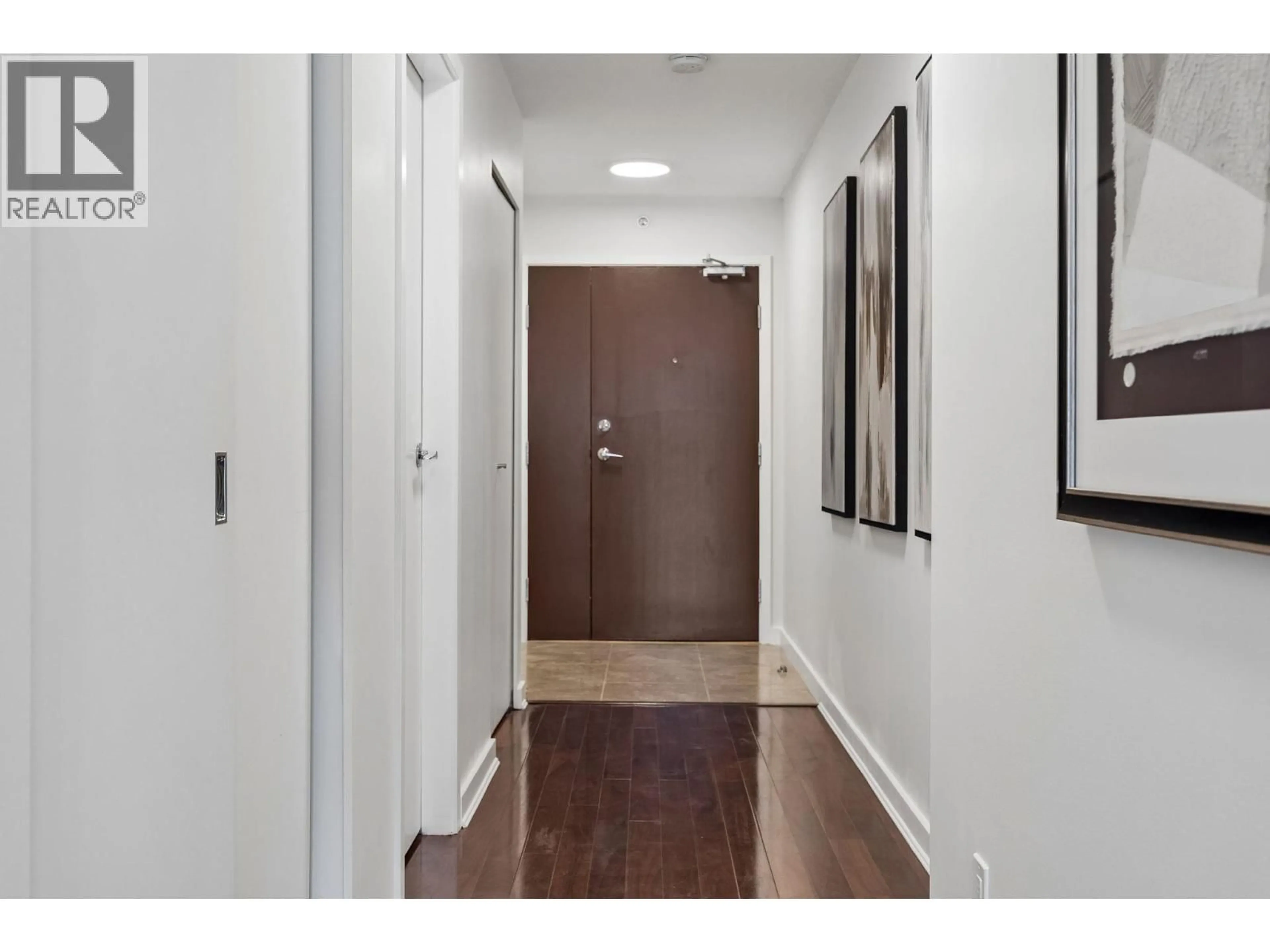 Indoor entryway for 2106 - 918 COOPERAGE WAY, Vancouver British Columbia V6B0A7