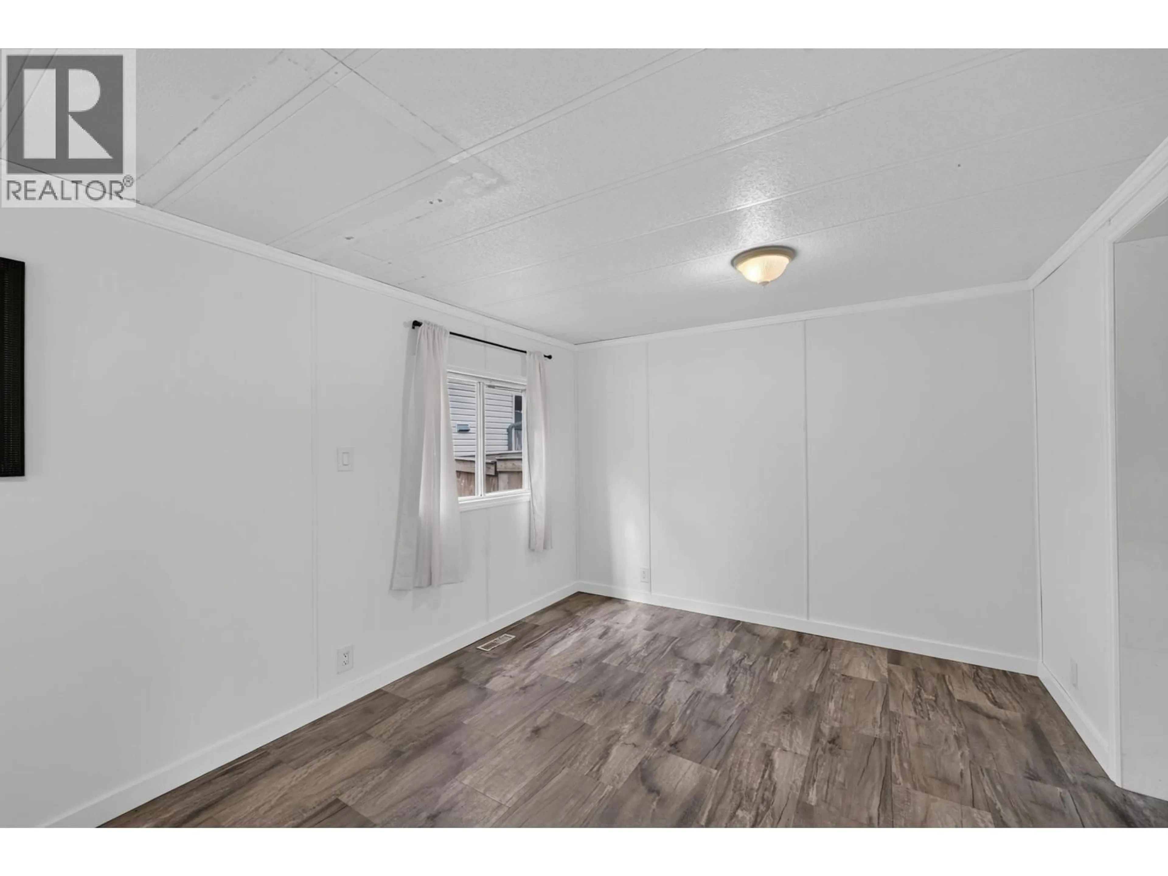 A pic of a room for 8812 76 STREET, Fort St. John British Columbia V1J2Z6