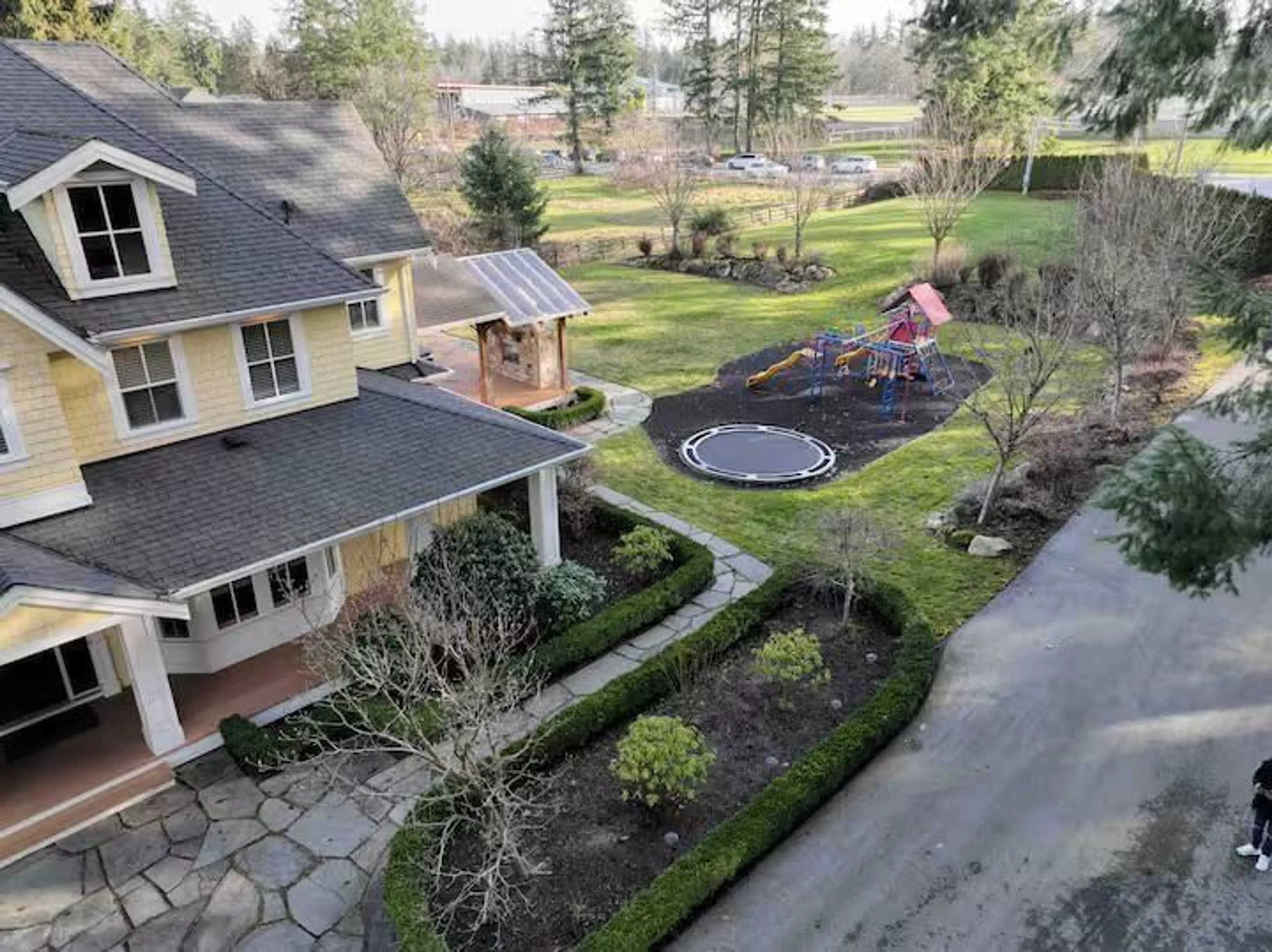 A pic from outside/outdoor area/front of a property/back of a property/a pic from drone, mountain view for 17011 26 AVE AVENUE, Surrey British Columbia V3Z0A4