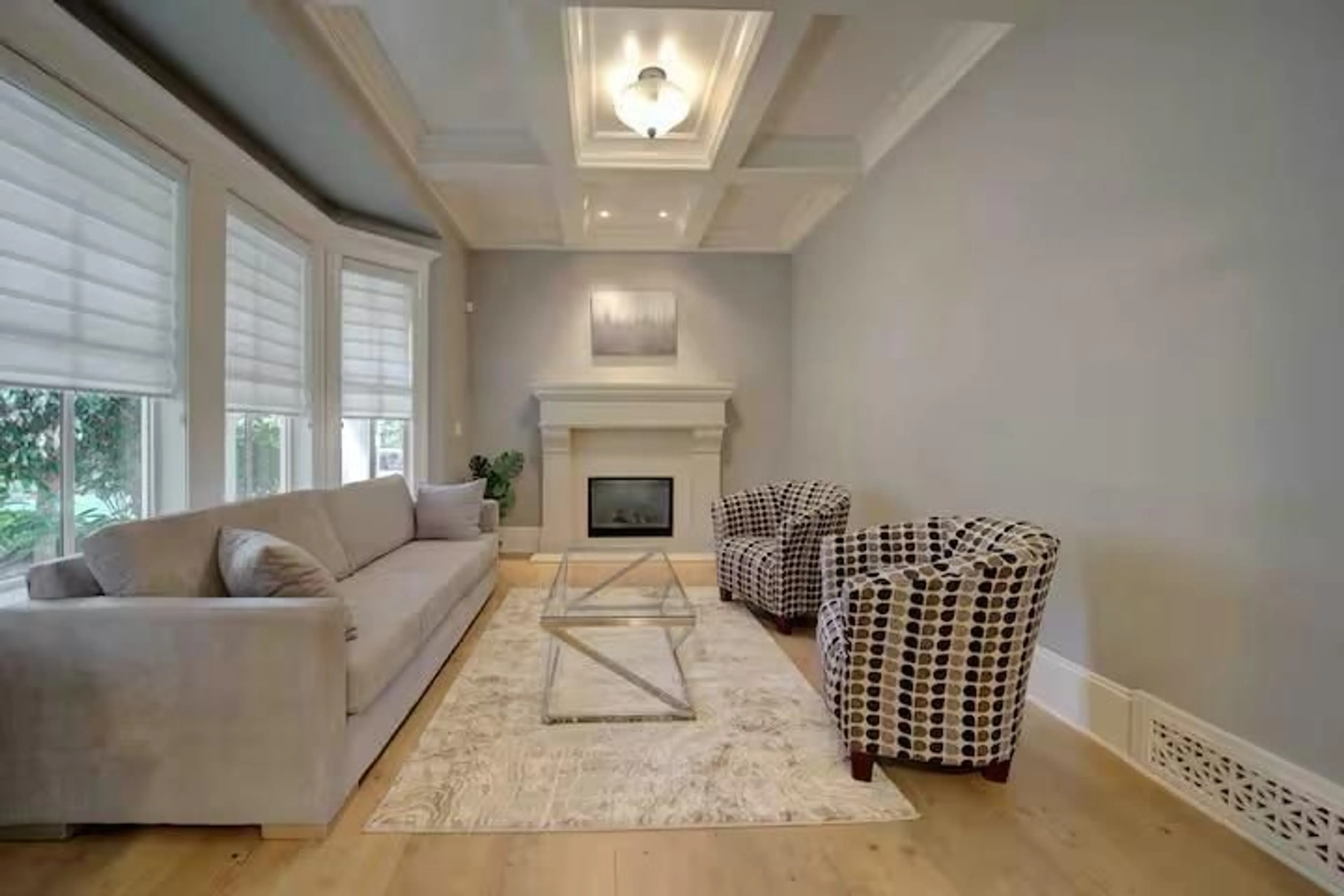Living room with furniture, unknown for 17011 26 AVE AVENUE, Surrey British Columbia V3Z0A4