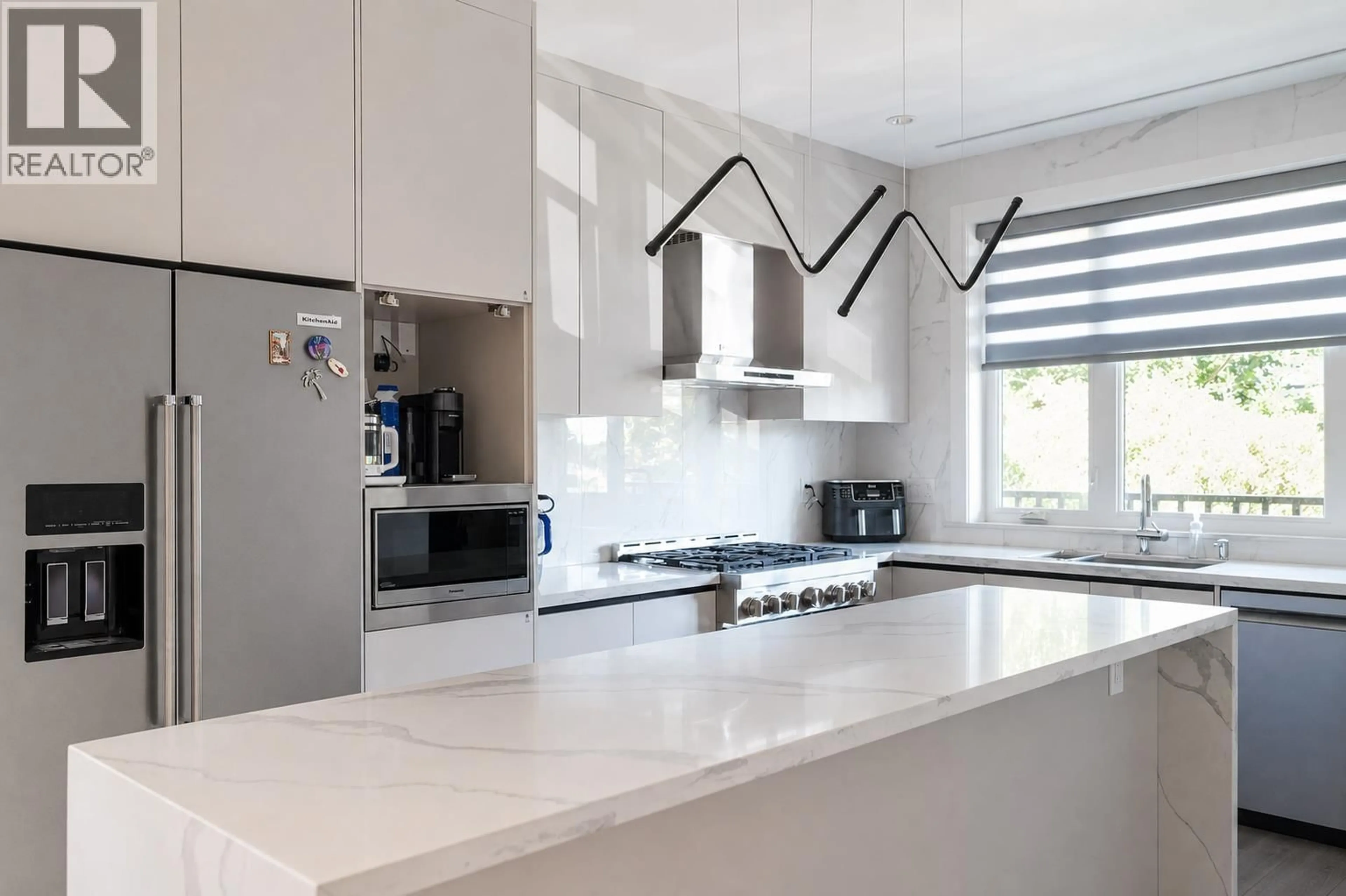 Contemporary kitchen, ceramic/tile floor for 3586 42ND AVENUE, Vancouver British Columbia V6N3H6