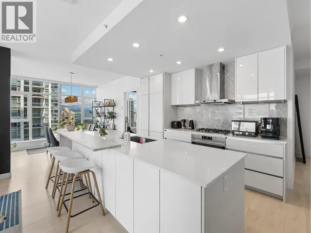 1807 - 6098 STATION STREET, Burnaby 3