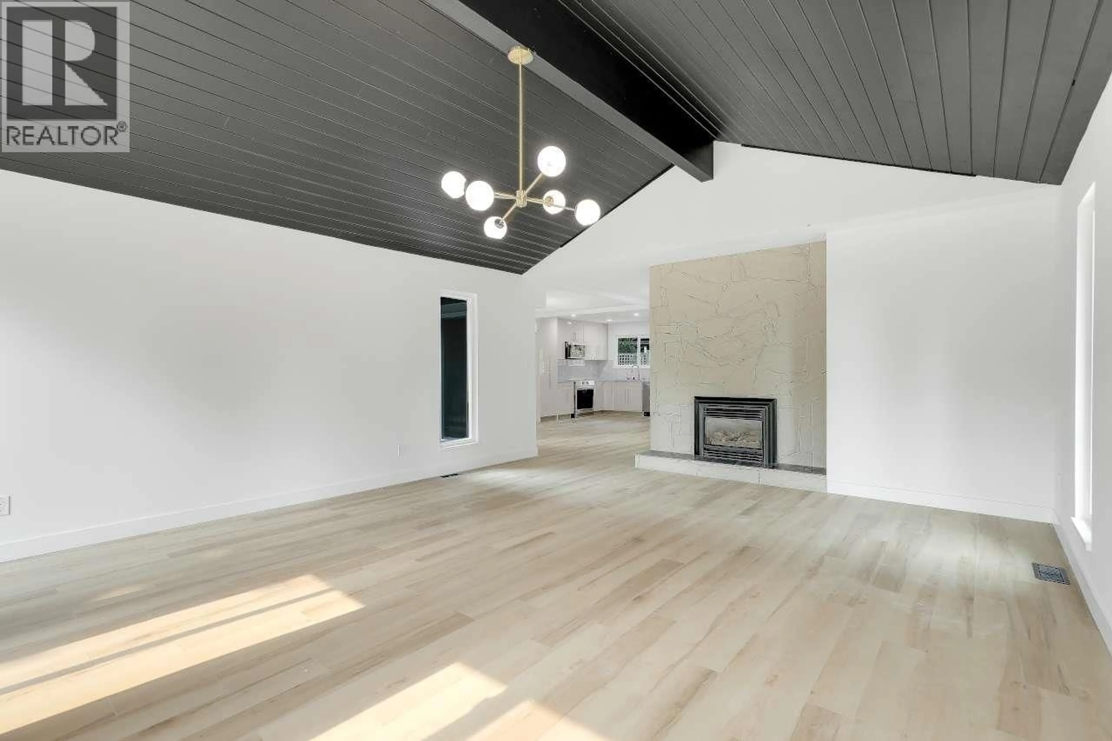 A pic of a room for 869 GALE DRIVE, Tsawwassen British Columbia V4M2P6