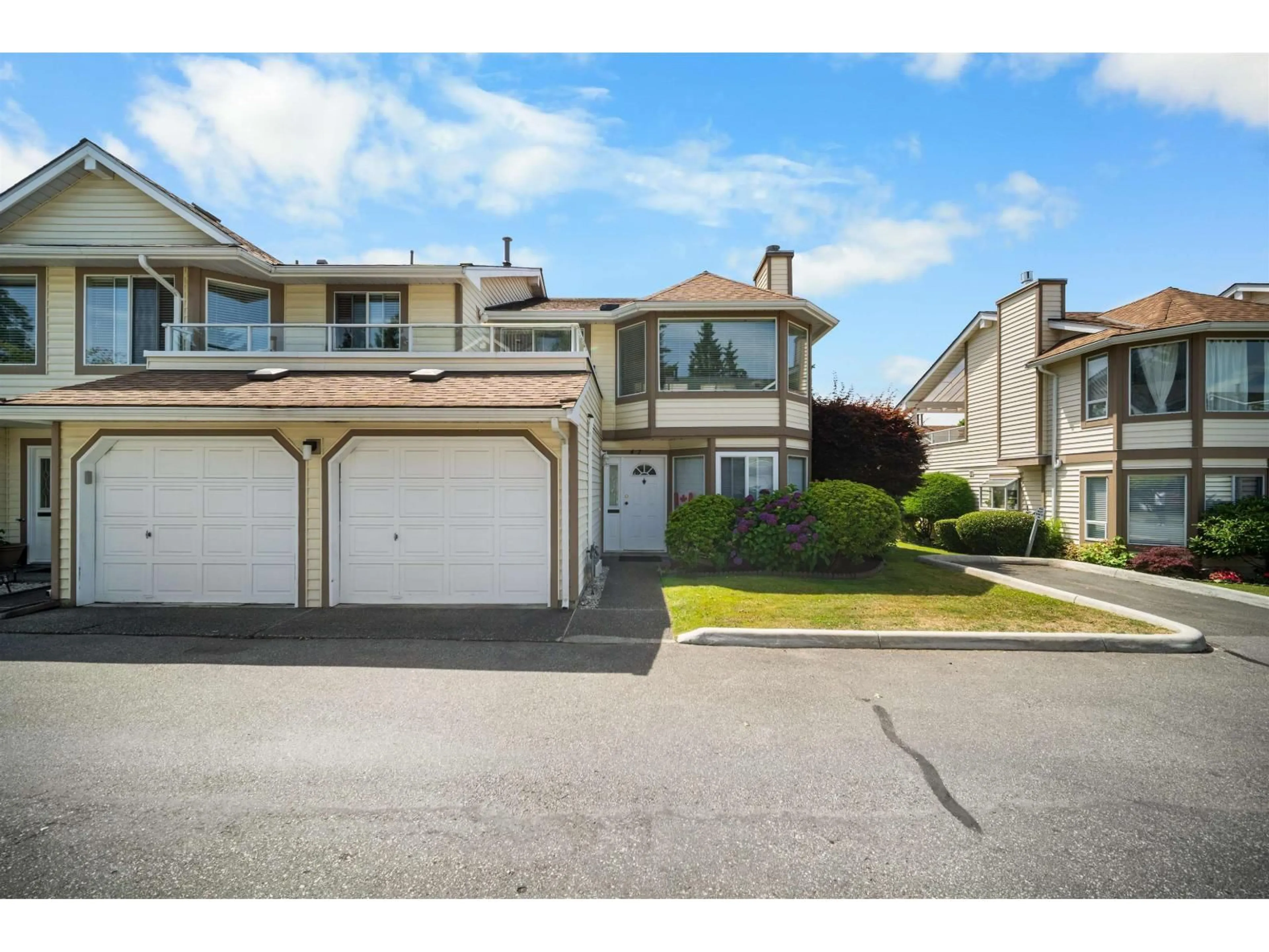 A pic from outside/outdoor area/front of a property/back of a property/a pic from drone, street for 47 - 9277 122 STREET, Surrey British Columbia V3V7R6