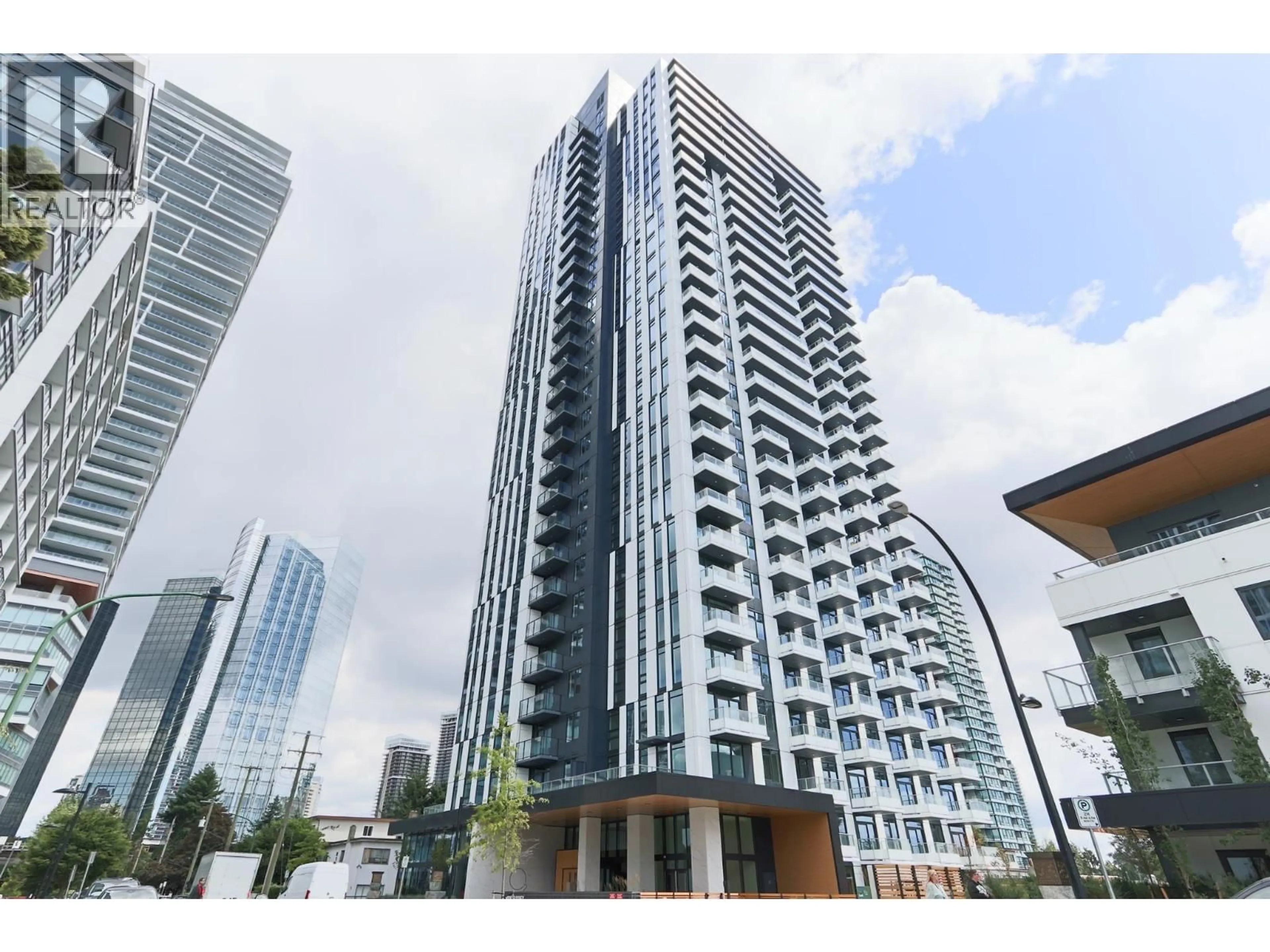 Unknown for 2401 - 6608 SUSSEX AVENUE, Burnaby British Columbia V5H0M3