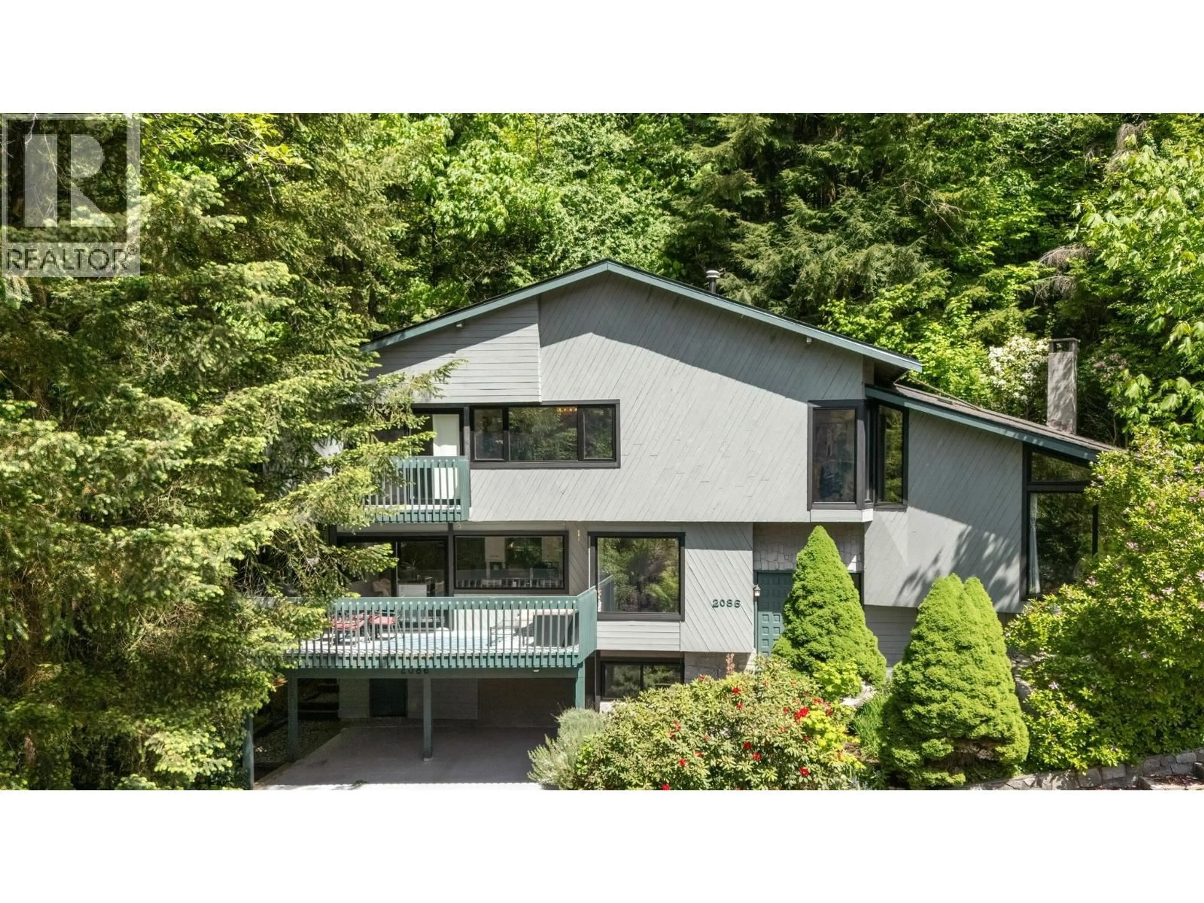 Home with vinyl exterior material, unknown for 2086 RIVERGROVE PLACE, North Vancouver British Columbia V7H2L4