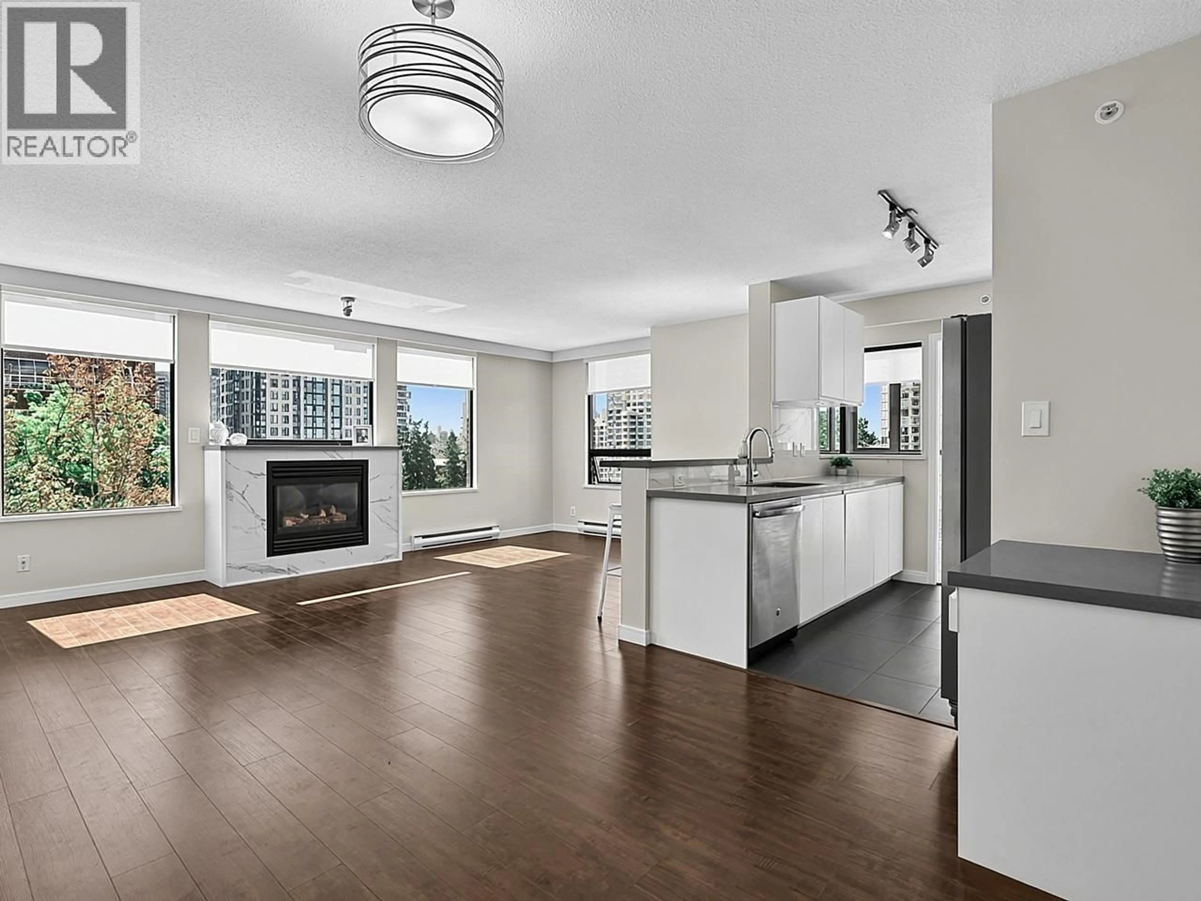 Open concept kitchen, unknown for 601 - 1003 PACIFIC STREET, Vancouver British Columbia V6E4P2