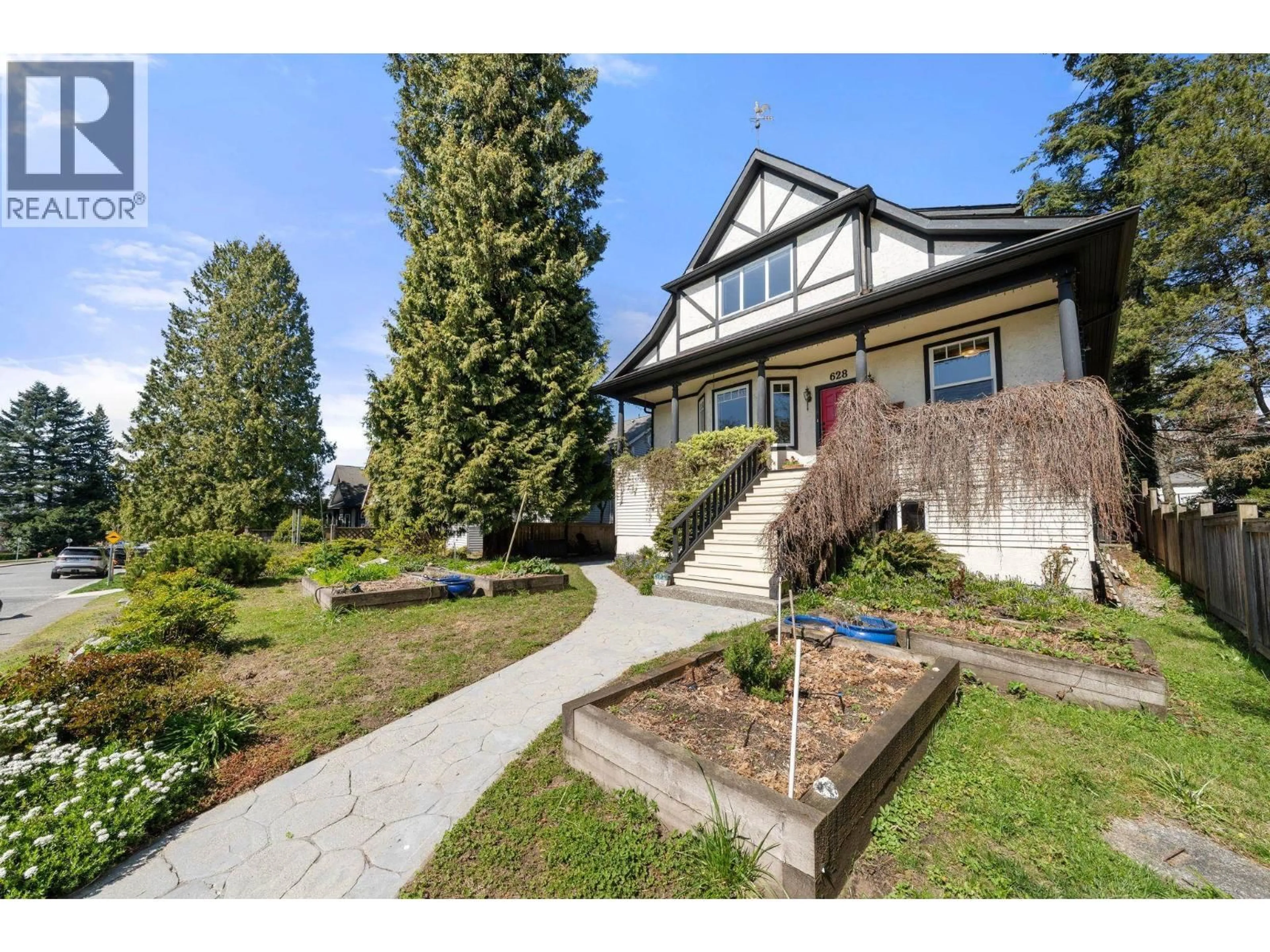 Unknown for 628 5TH STREET, North Vancouver British Columbia V7L1M7