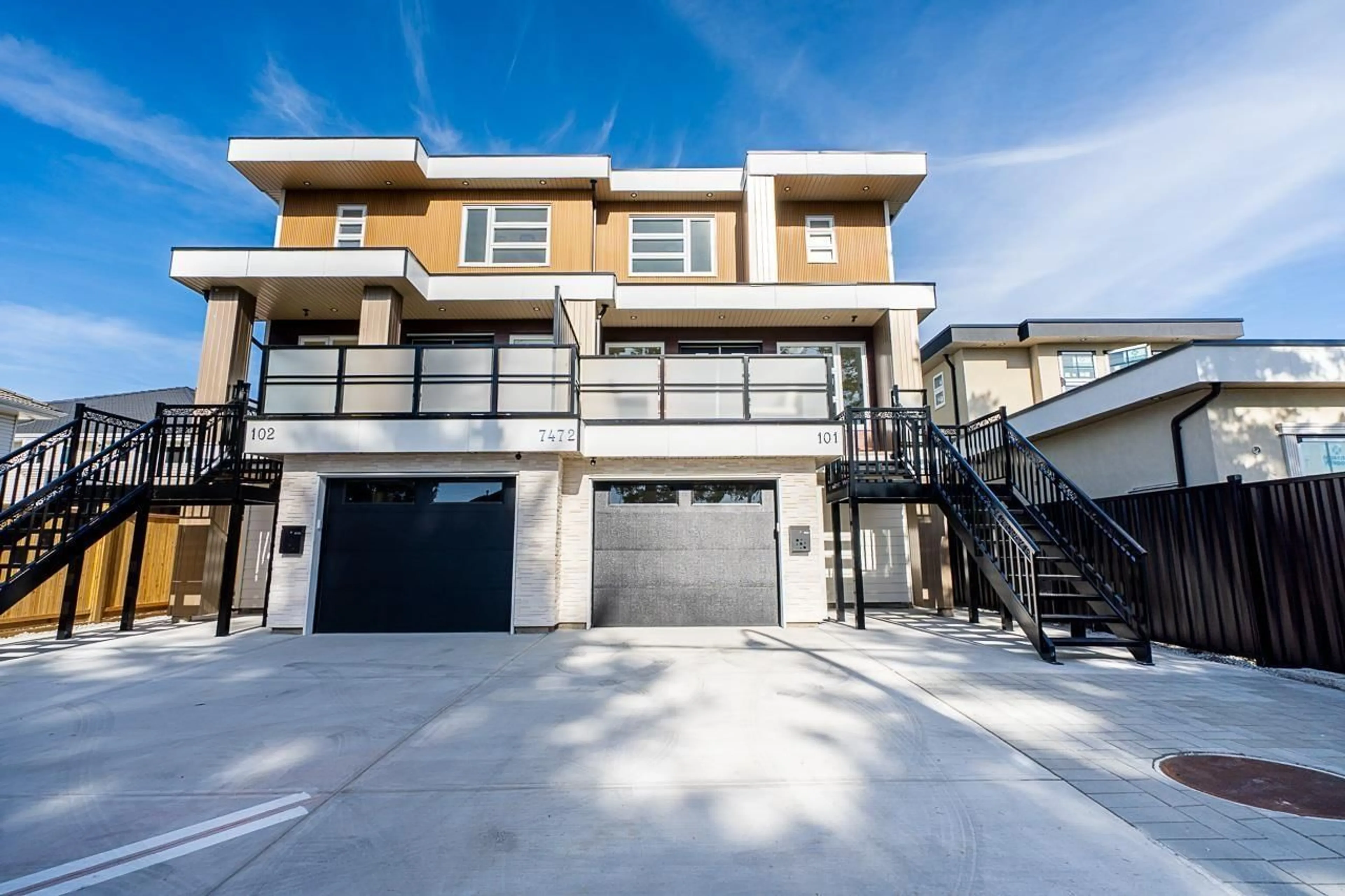 Unknown for 7472 124 STREET, Surrey British Columbia V3W1P2
