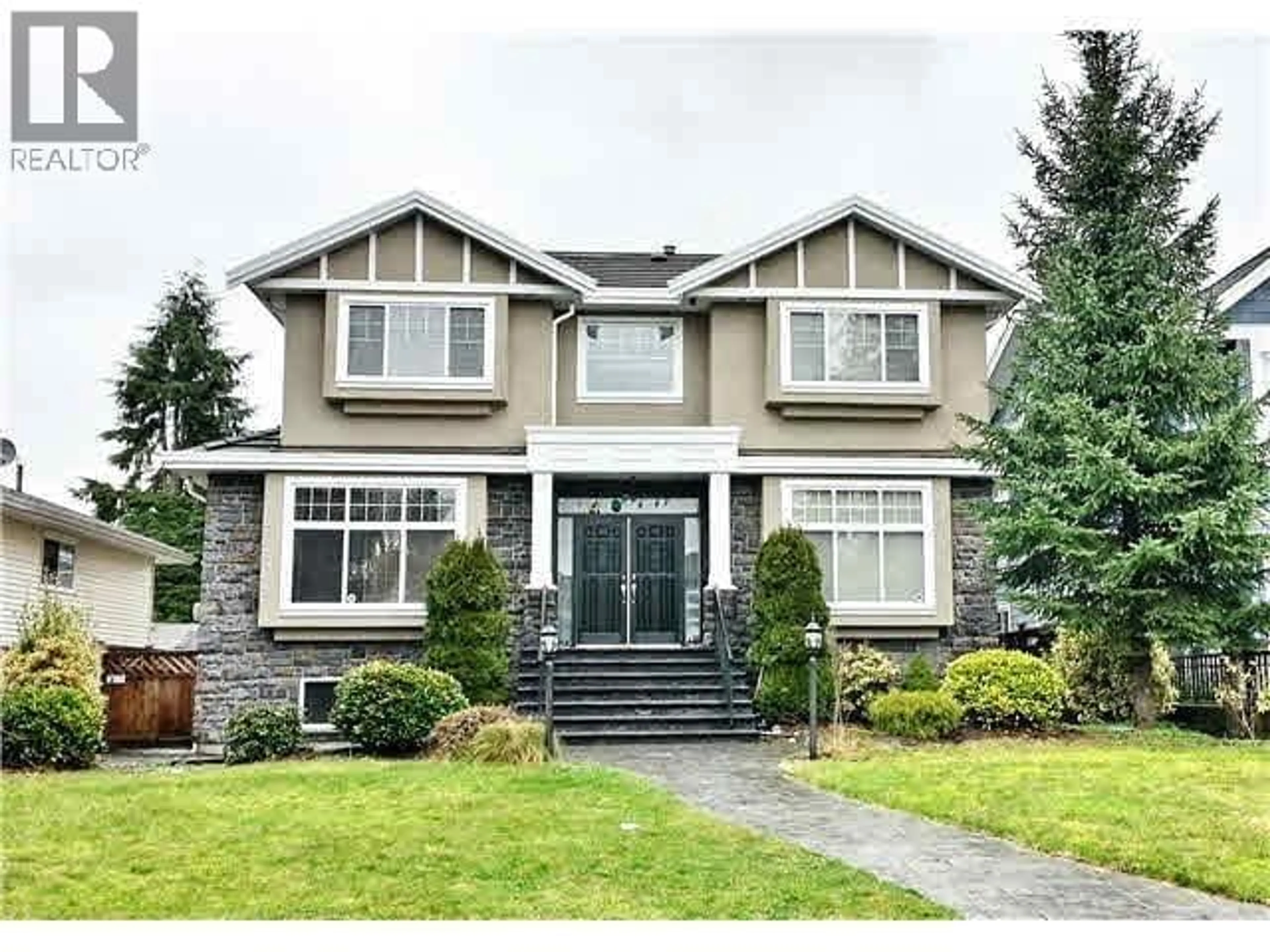 Home with vinyl exterior material, street for 6835 BURFORD STREET, Burnaby British Columbia V5E1R9