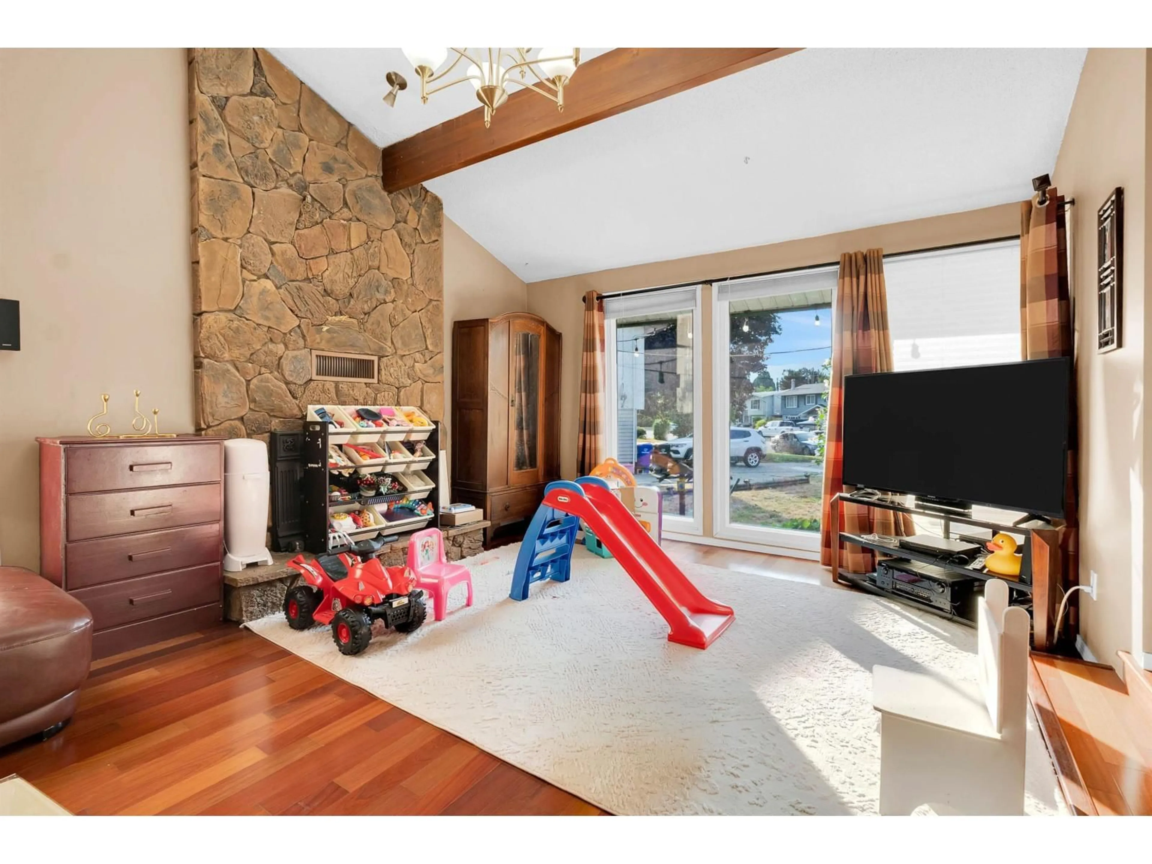 Unknown for 46446 ANGELA AVENUE, Chilliwack British Columbia V2P7B3