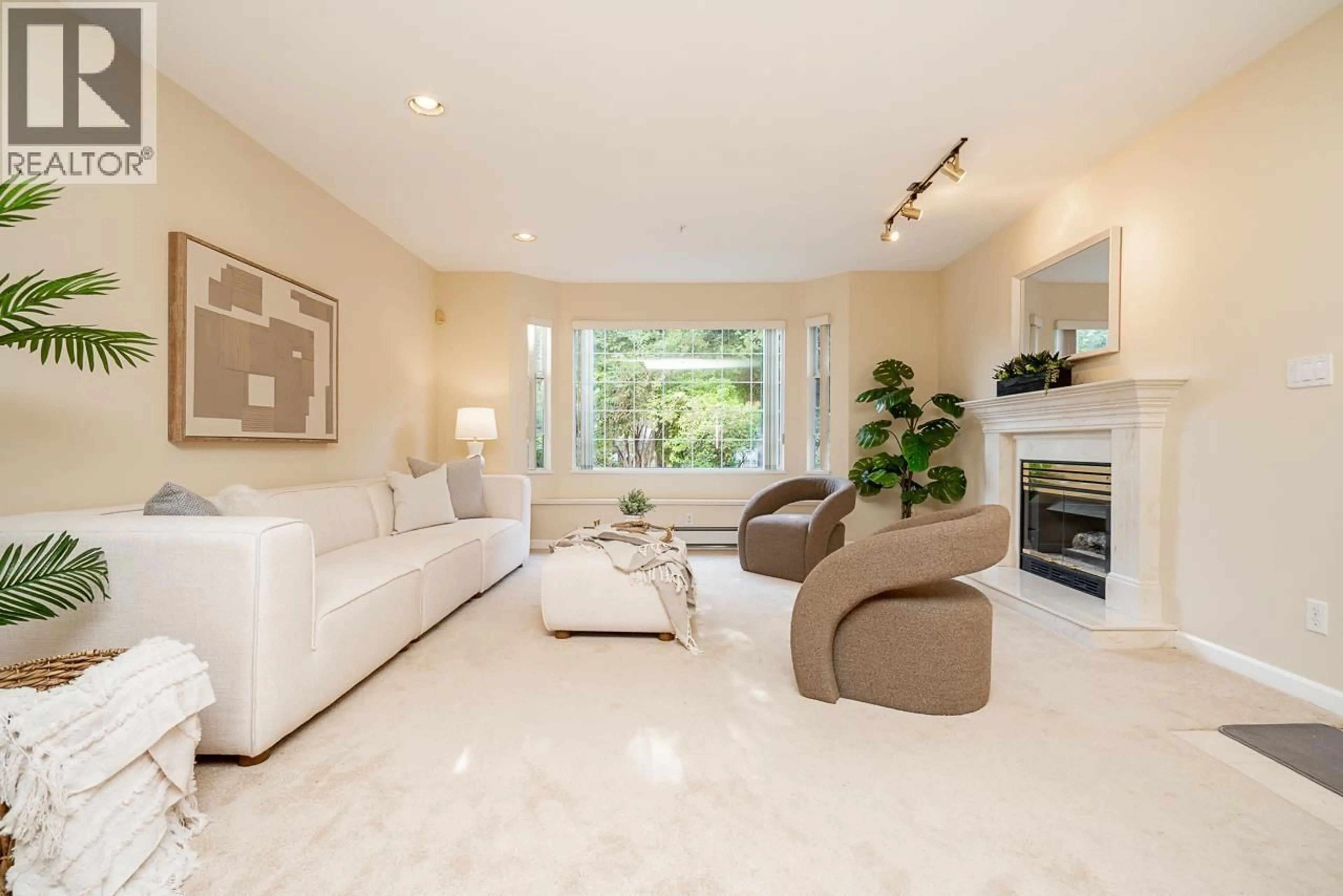 Living room with furniture, unknown for 8568 FRENCH STREET, Vancouver British Columbia V6P4W2