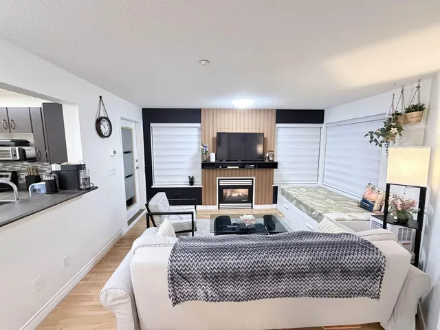 324 - 20200 56 AVENUE, Langley 5