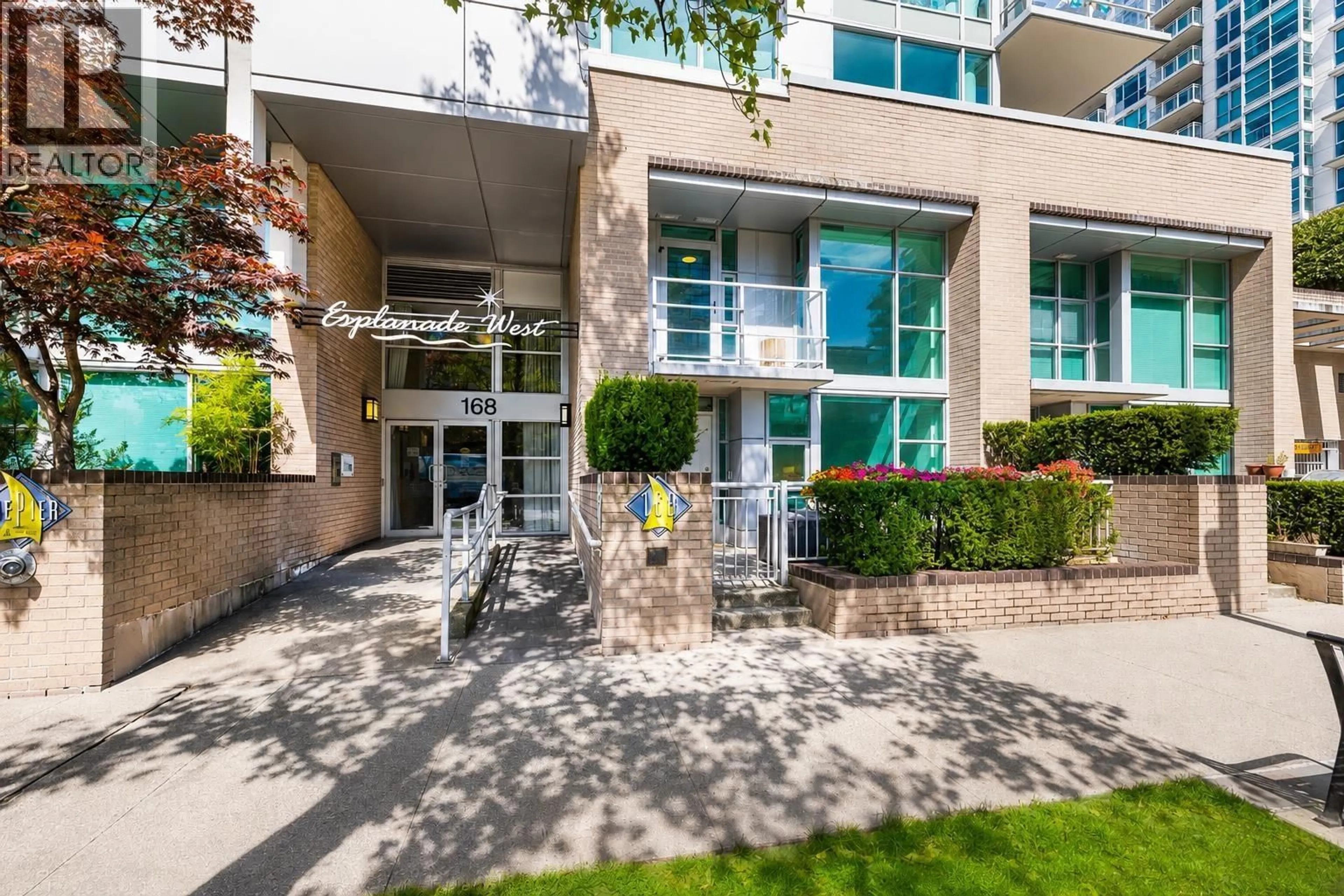 Unknown for TH8 - 168 ESPLANADE AVENUE, North Vancouver British Columbia V7L4X8