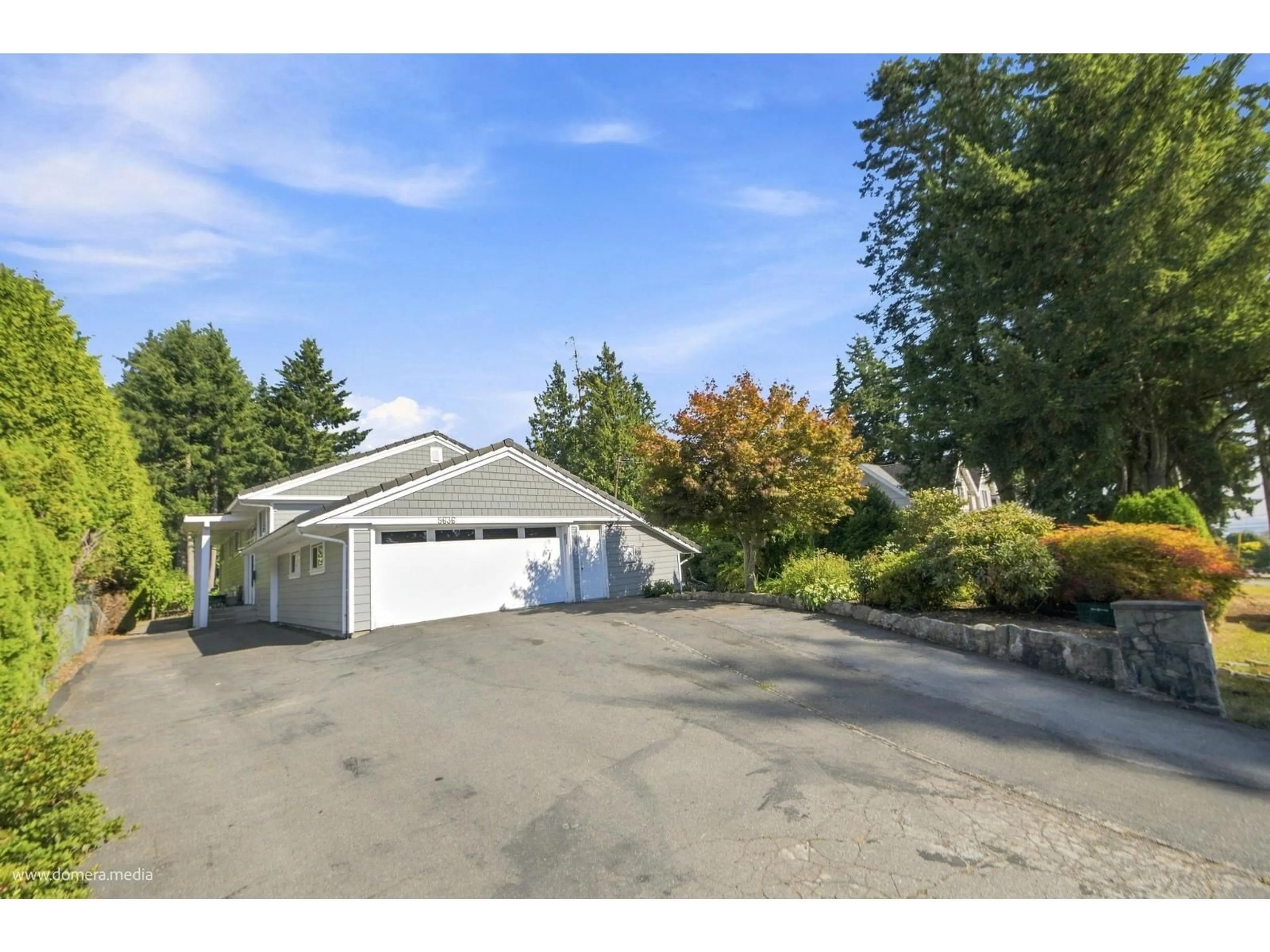 A pic from outside/outdoor area/front of a property/back of a property/a pic from drone, street for 5636 120 STREET, Surrey British Columbia V3X1Z2
