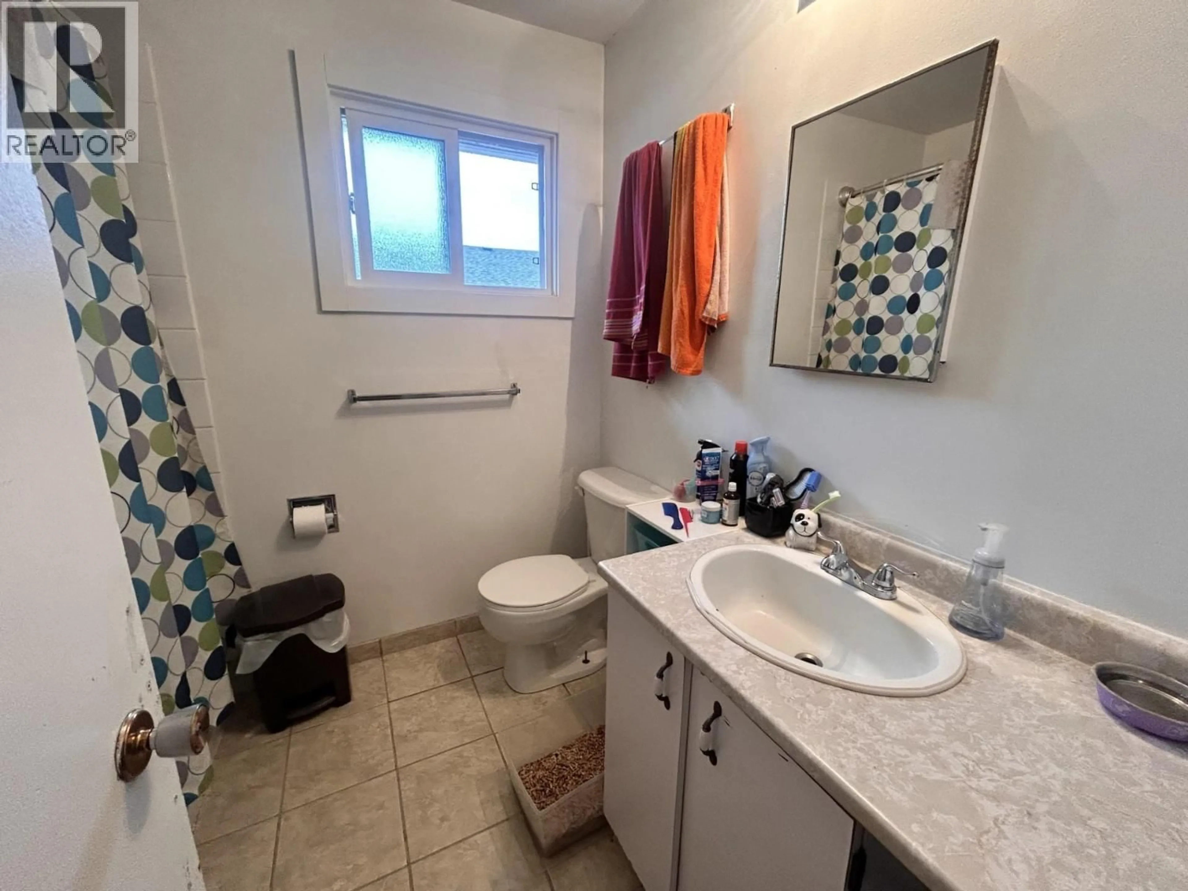 Standard bathroom, unknown for F36 - 1900 STRATHCONA AVENUE, Prince George British Columbia V2L2V9