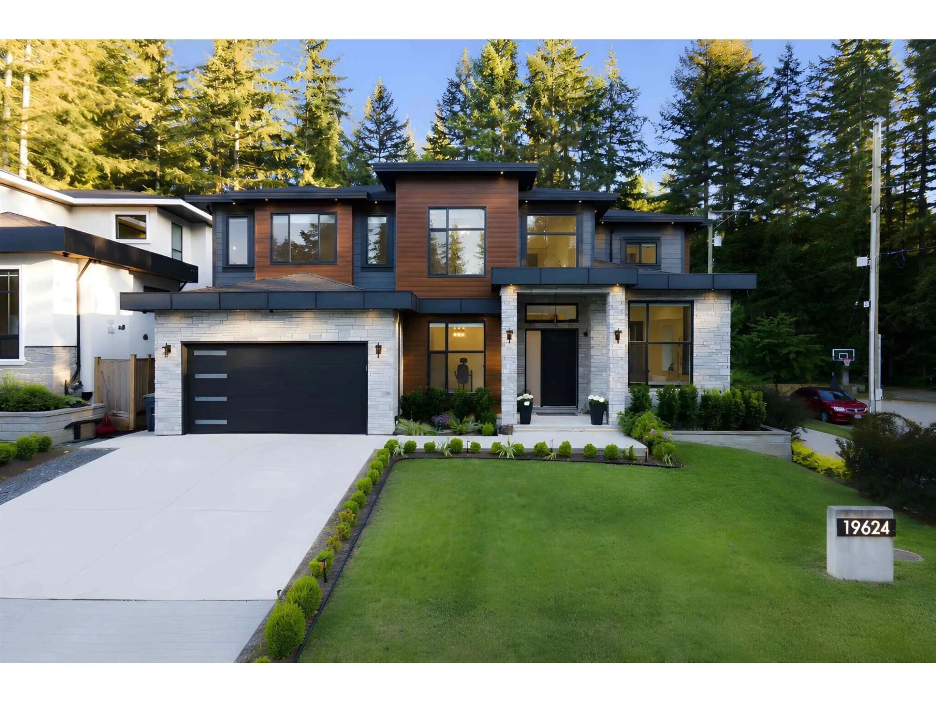Home with brick exterior material, street for 19624 31A AVENUE, Surrey British Columbia V2Z0B2