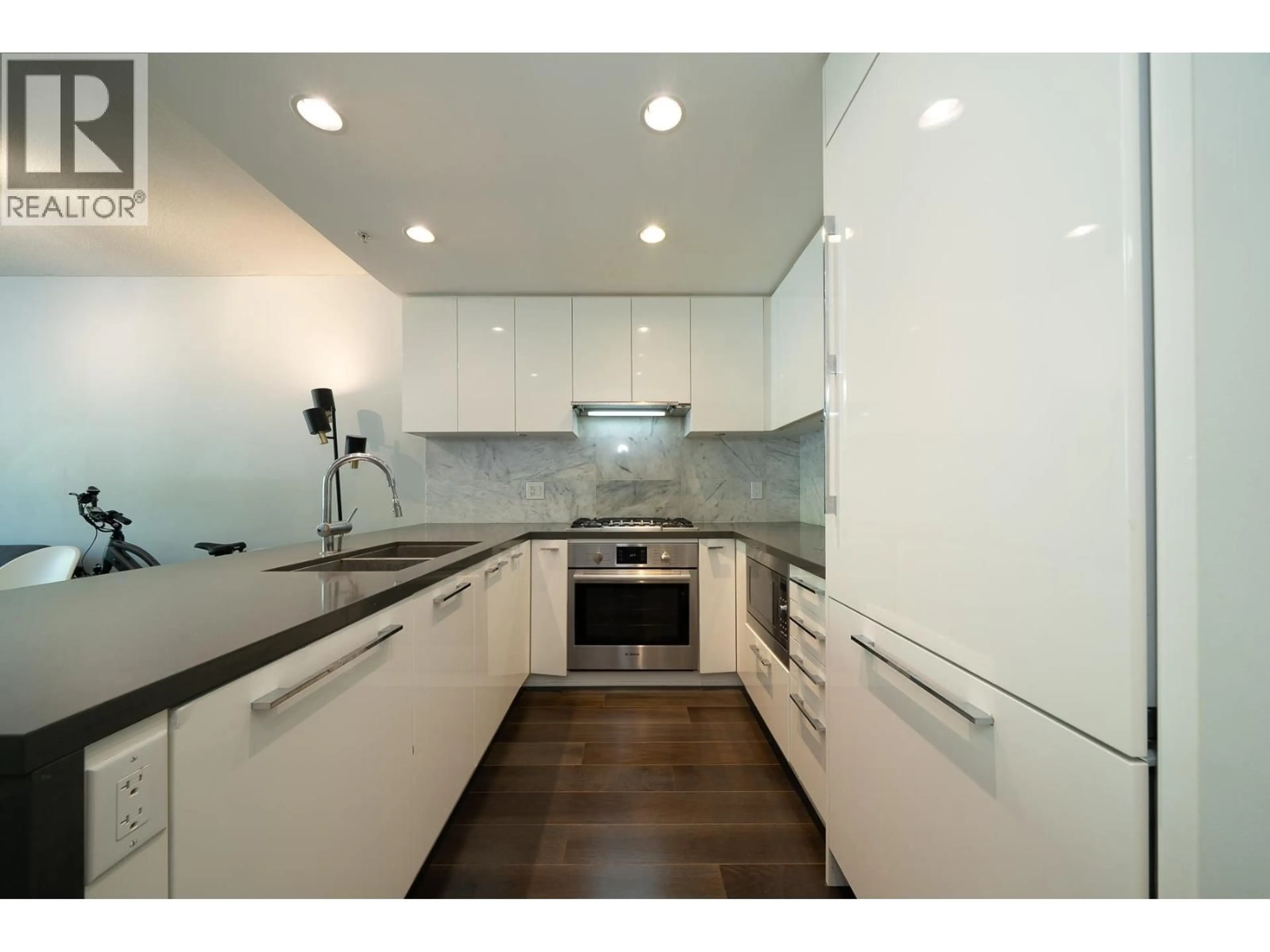 Contemporary kitchen, unknown for 112 - 5638 BIRNEY AVENUE, Vancouver British Columbia V6S0H8