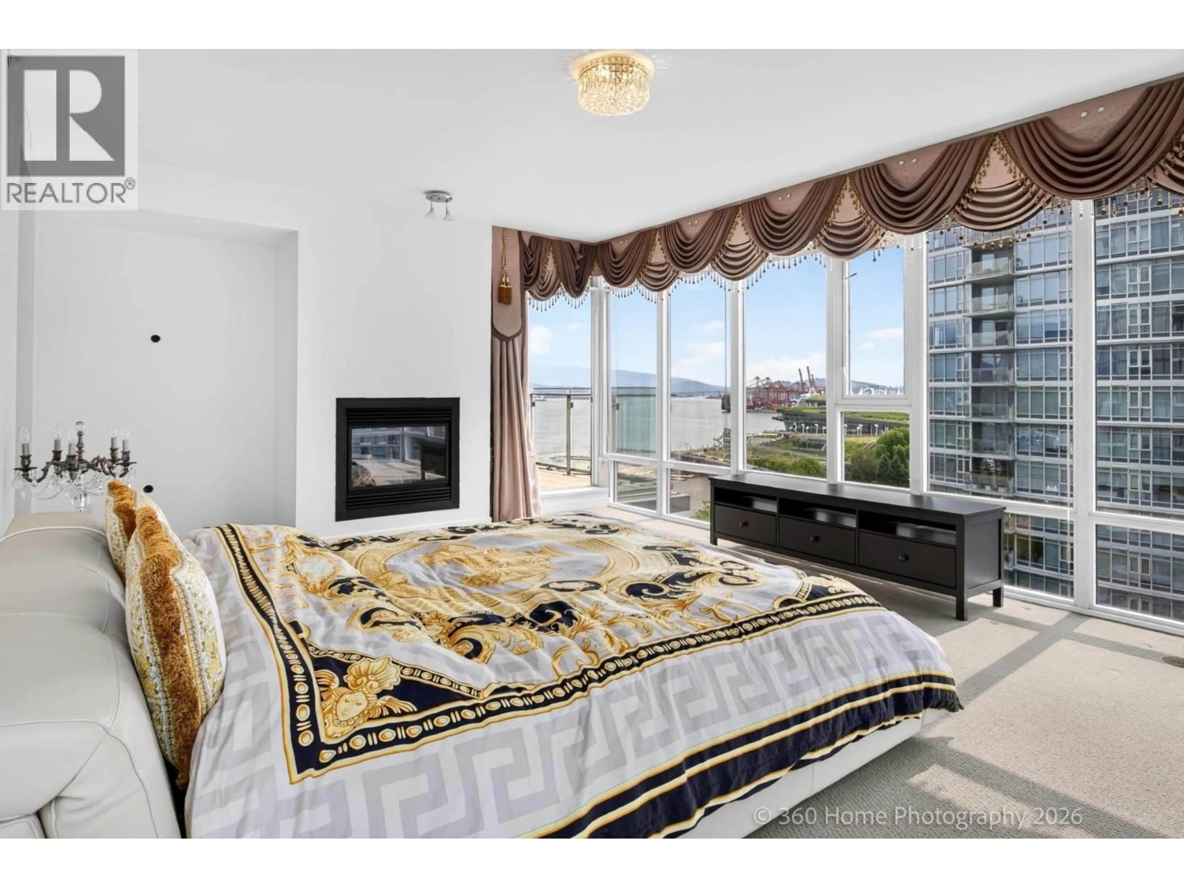 Bedroom with bed, carpet floor for 1402 - 1281 CORDOVA STREET, Vancouver British Columbia V6C3R5