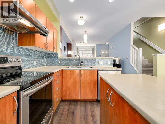 59 - 6528 DENBIGH AVENUE, Burnaby 5