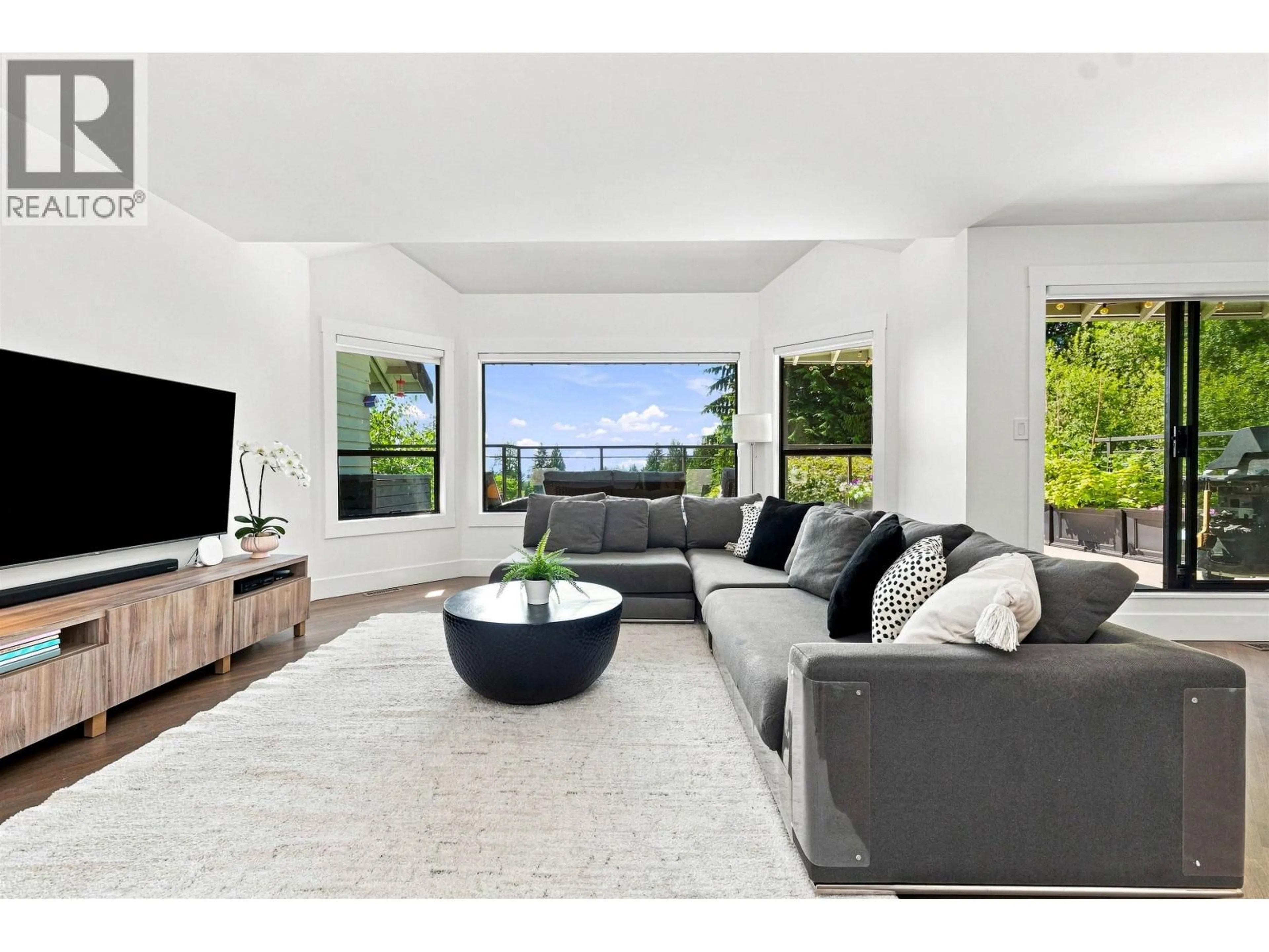 Living room with furniture, unknown for 5723 OWL COURT, North Vancouver British Columbia V7R4V1