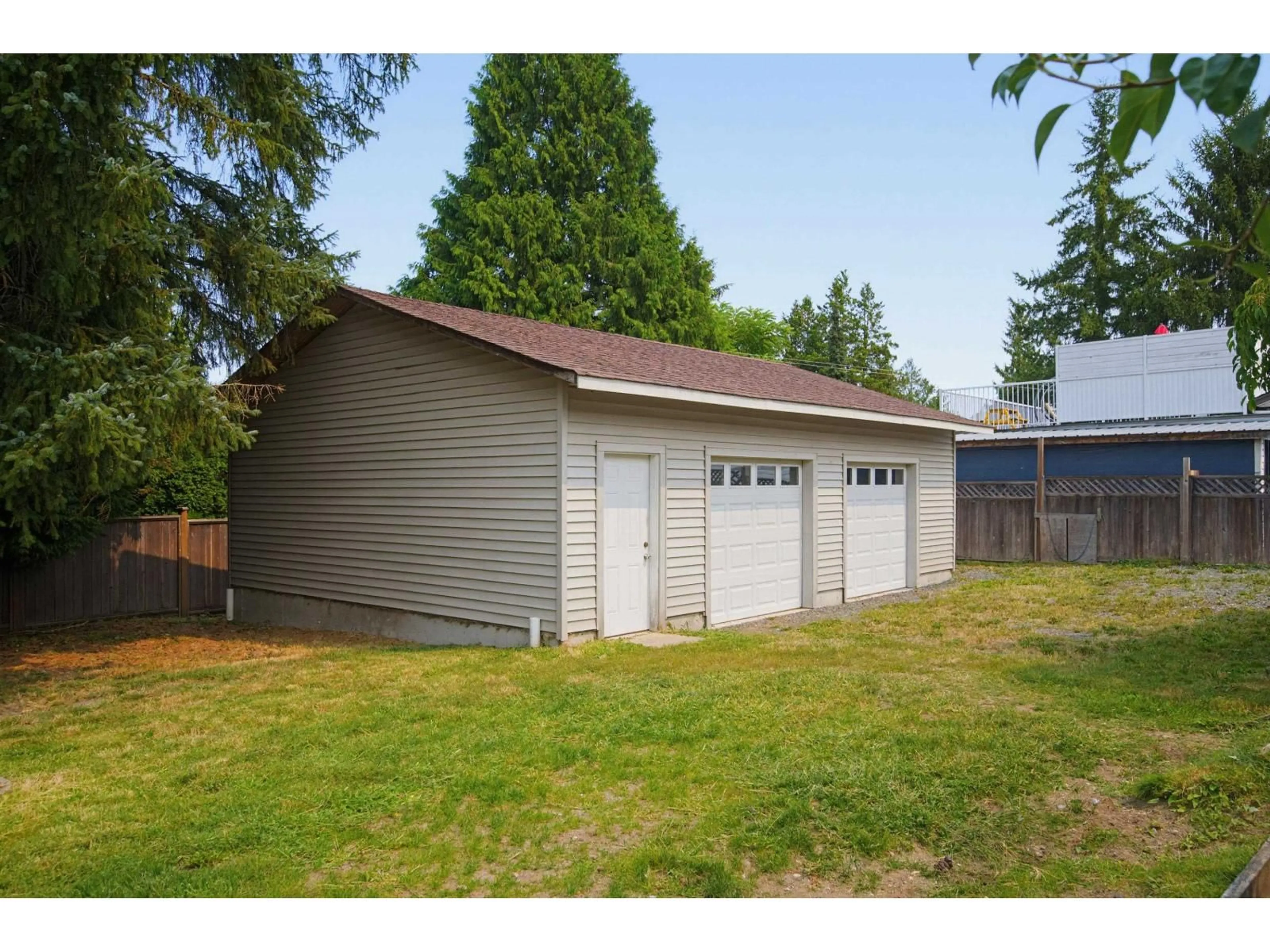 Shed for 19671 49 AVENUE, Langley British Columbia V3A3R2