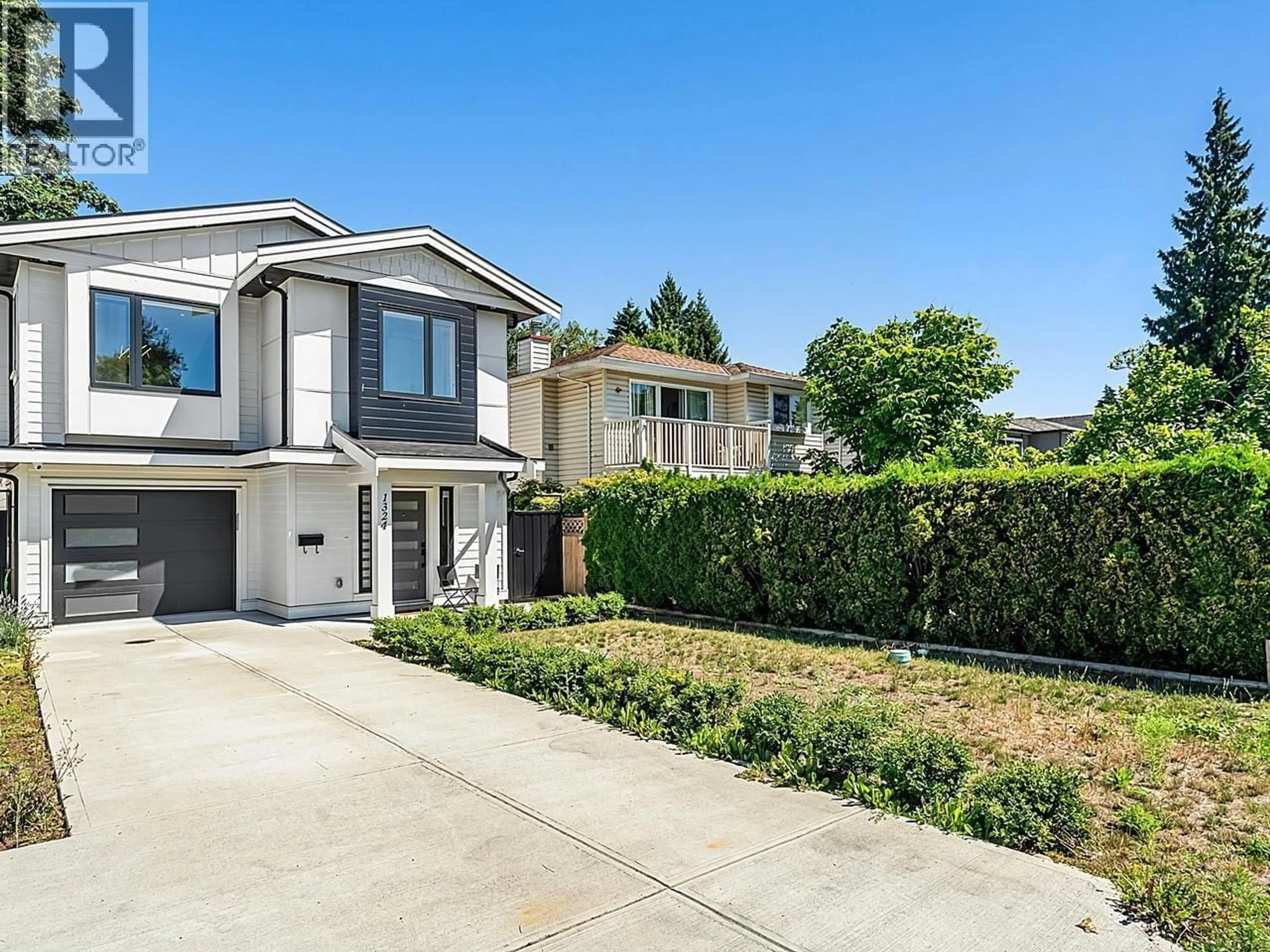 Unknown for 1324 15TH STREET, North Vancouver British Columbia V7P1N2