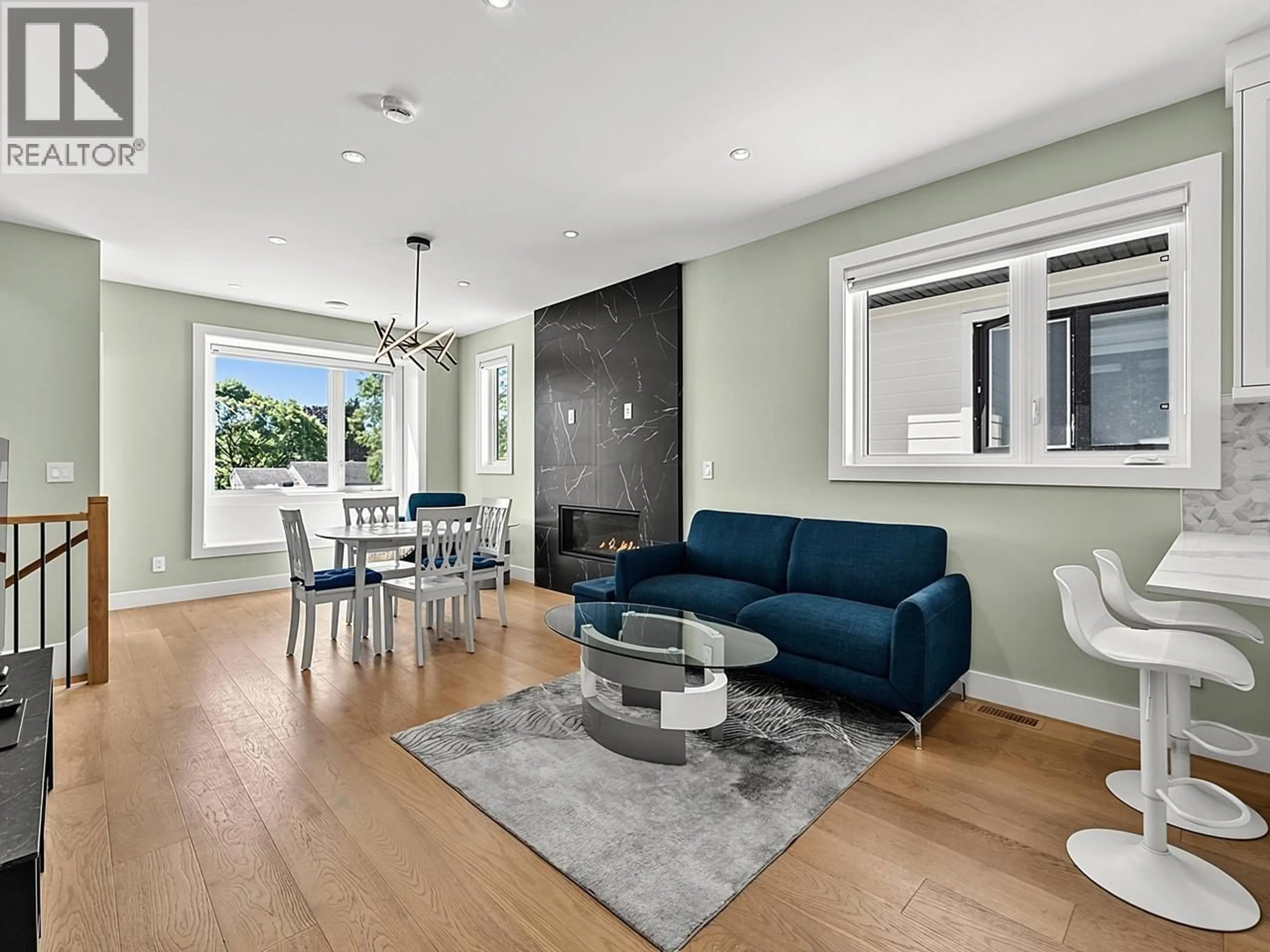 Living room with furniture, unknown for 1324 15TH STREET, North Vancouver British Columbia V7P1N2