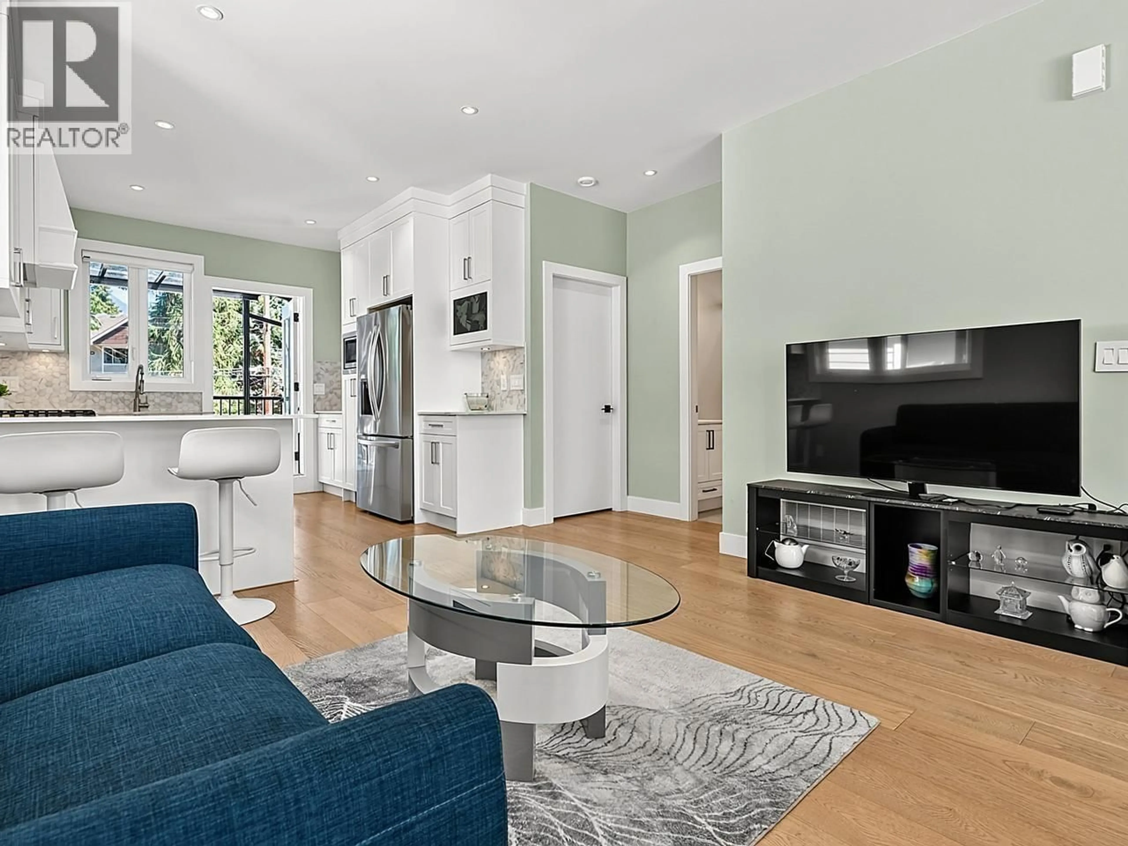 Living room with furniture, unknown for 1324 15TH STREET, North Vancouver British Columbia V7P1N2