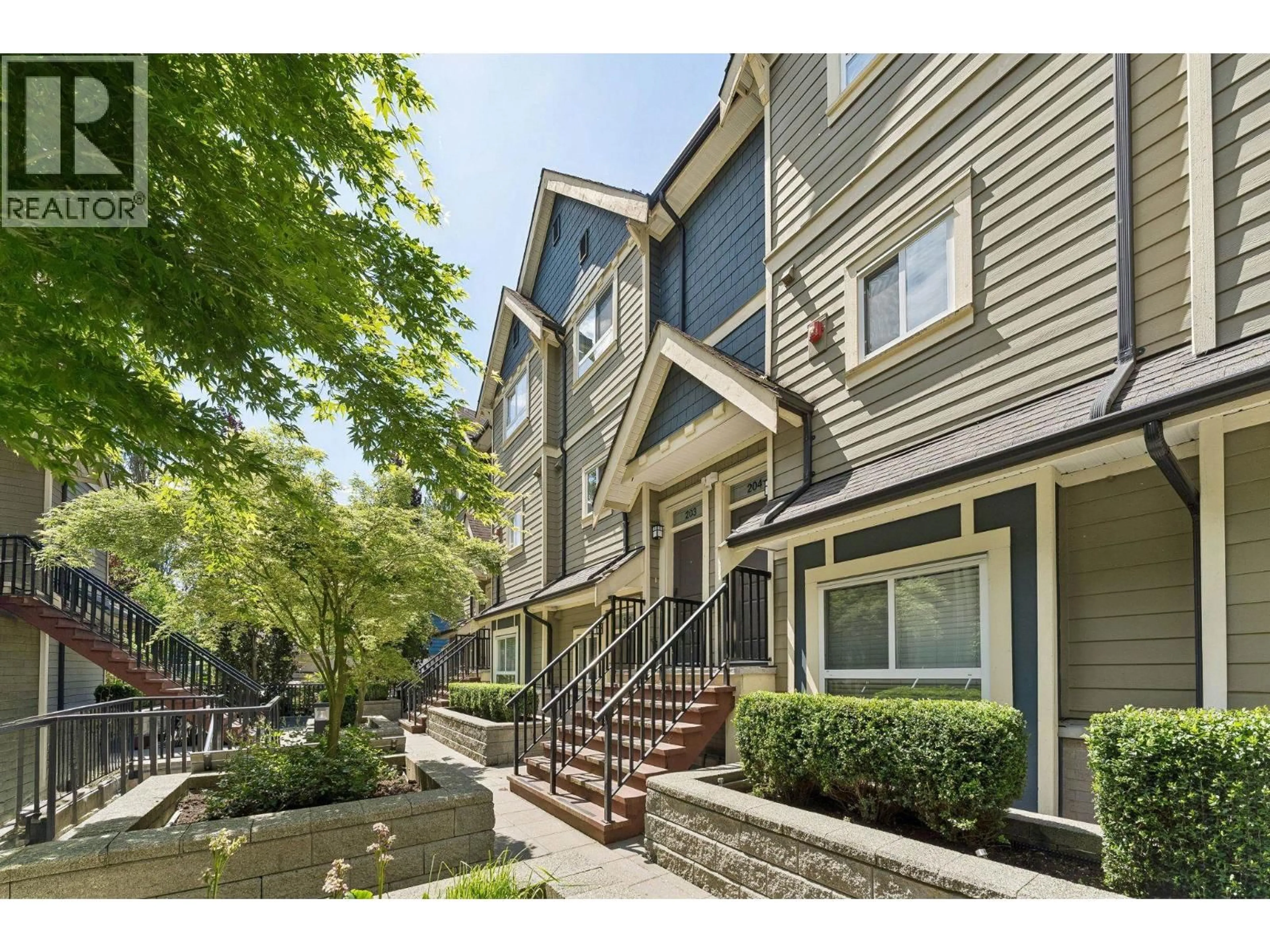 Unknown for 203 - 3488 SEFTON STREET, Port Coquitlam British Columbia V3B3R2