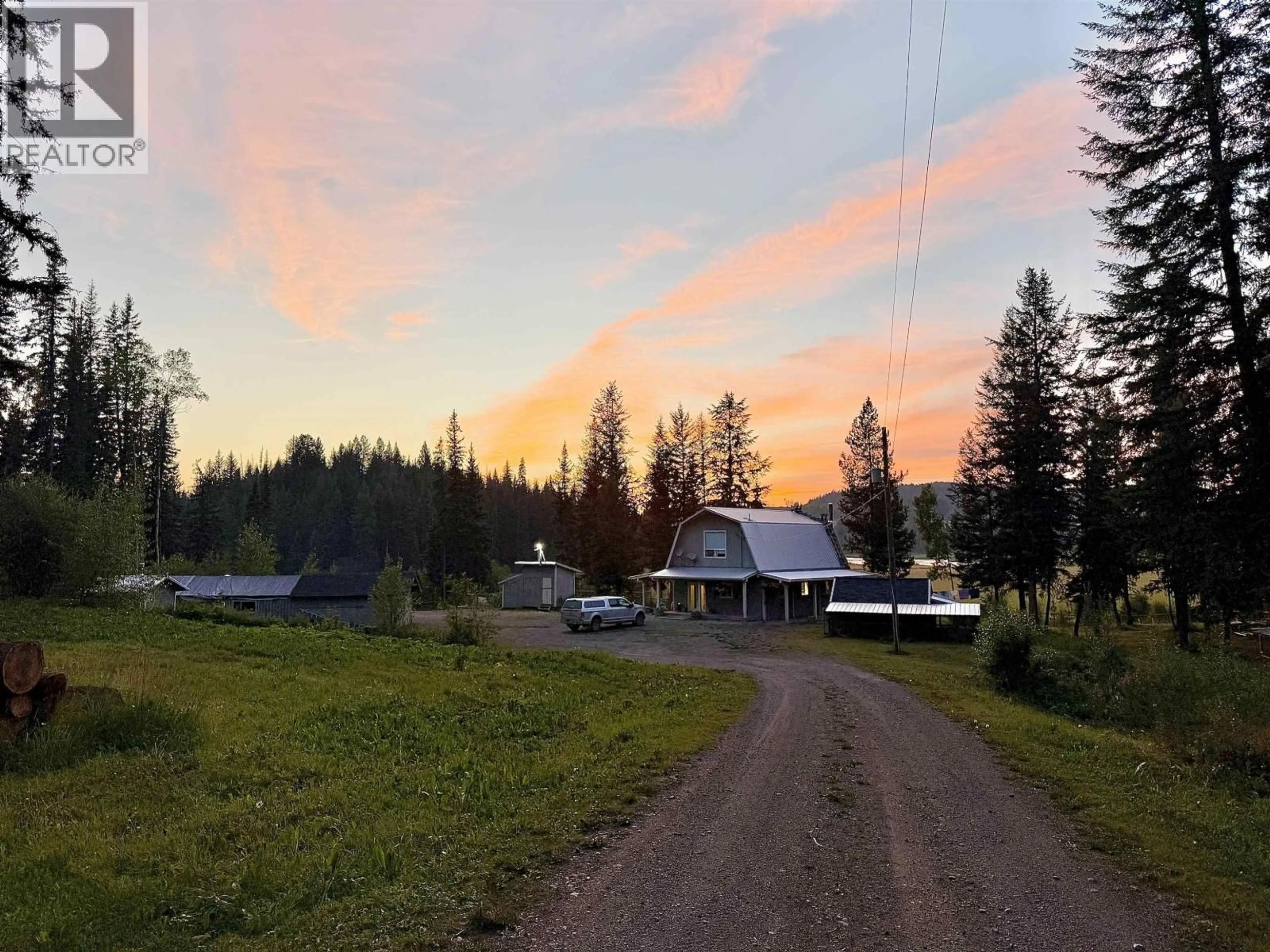 A pic from outside/outdoor area/front of a property/back of a property/a pic from drone, mountain view for 3535 WESTWICK PIT ROAD, 150 Mile House British Columbia V0K2G0