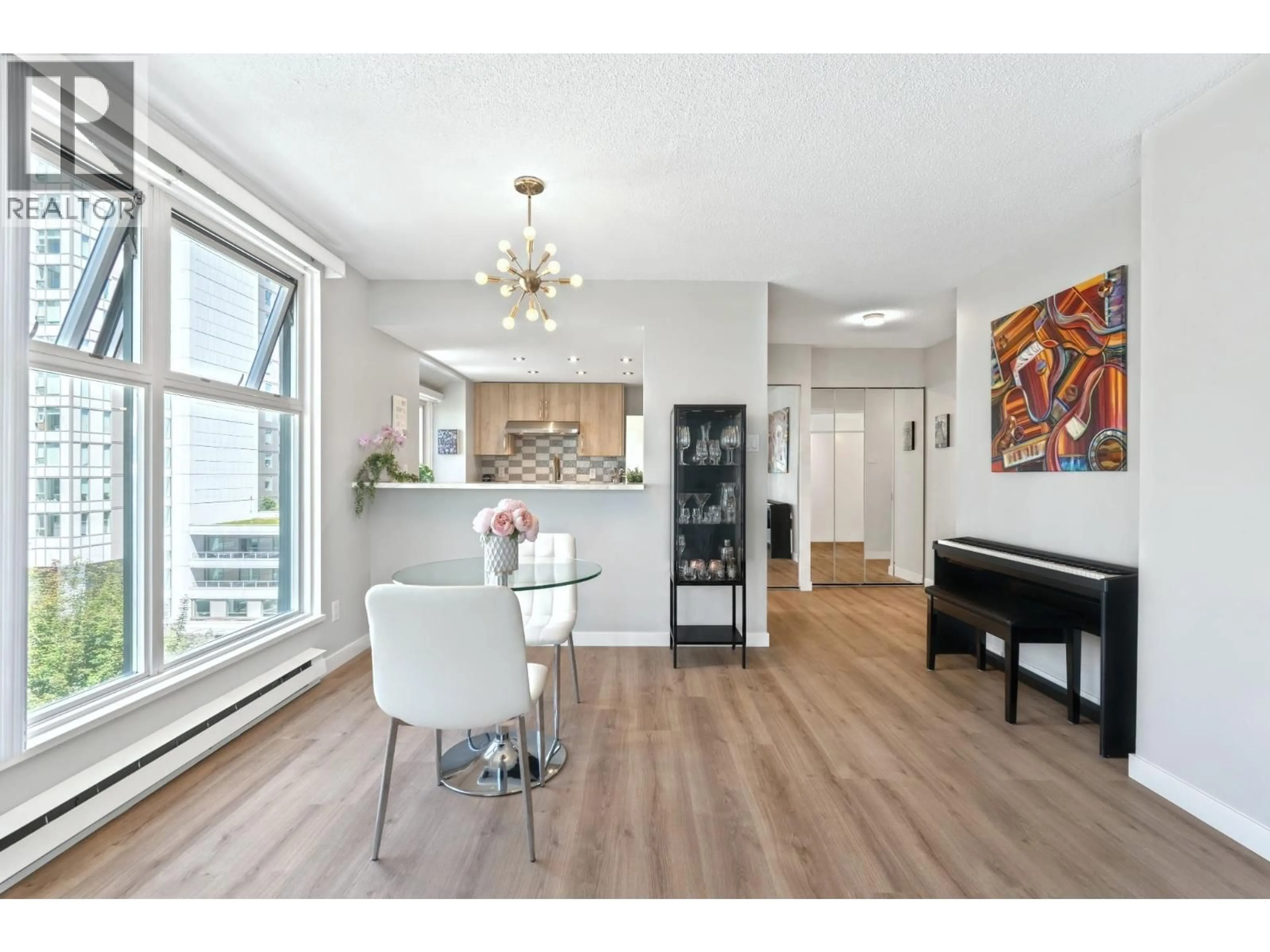 Unknown for B901 - 1331 HOMER STREET, Vancouver British Columbia V6B5M5
