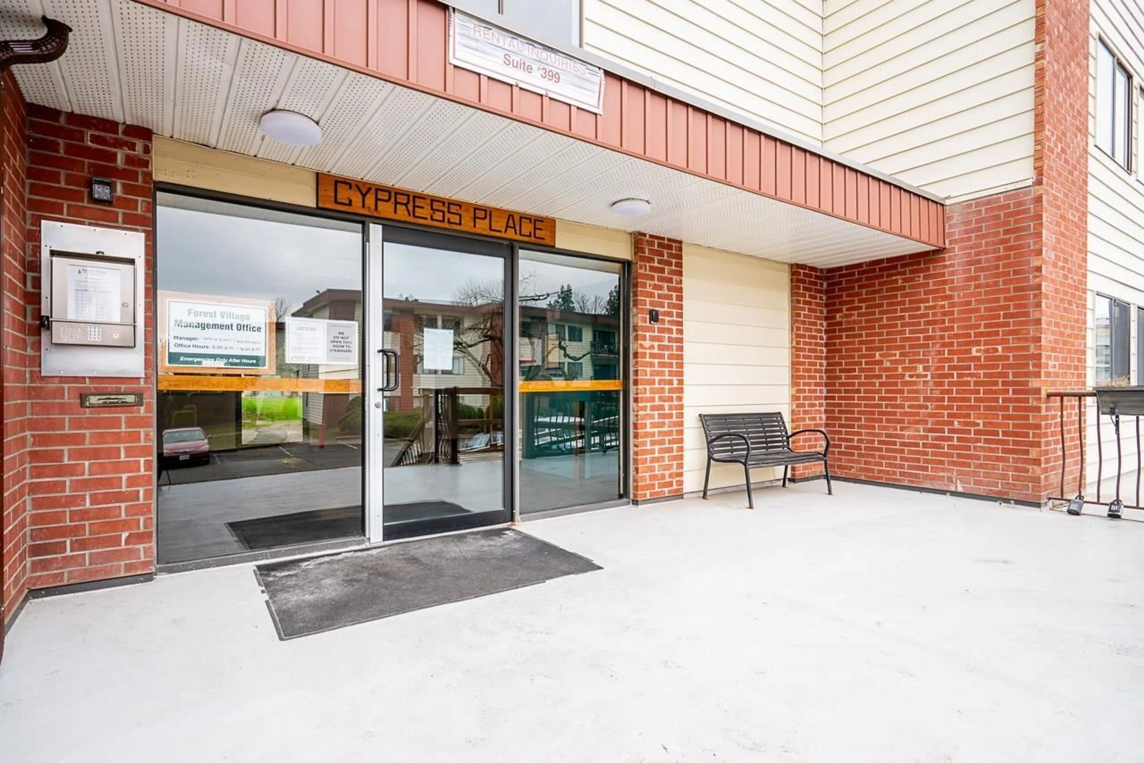 Patio, building for 341 - 1909 SALTON ROAD, Abbotsford British Columbia V3S5B6