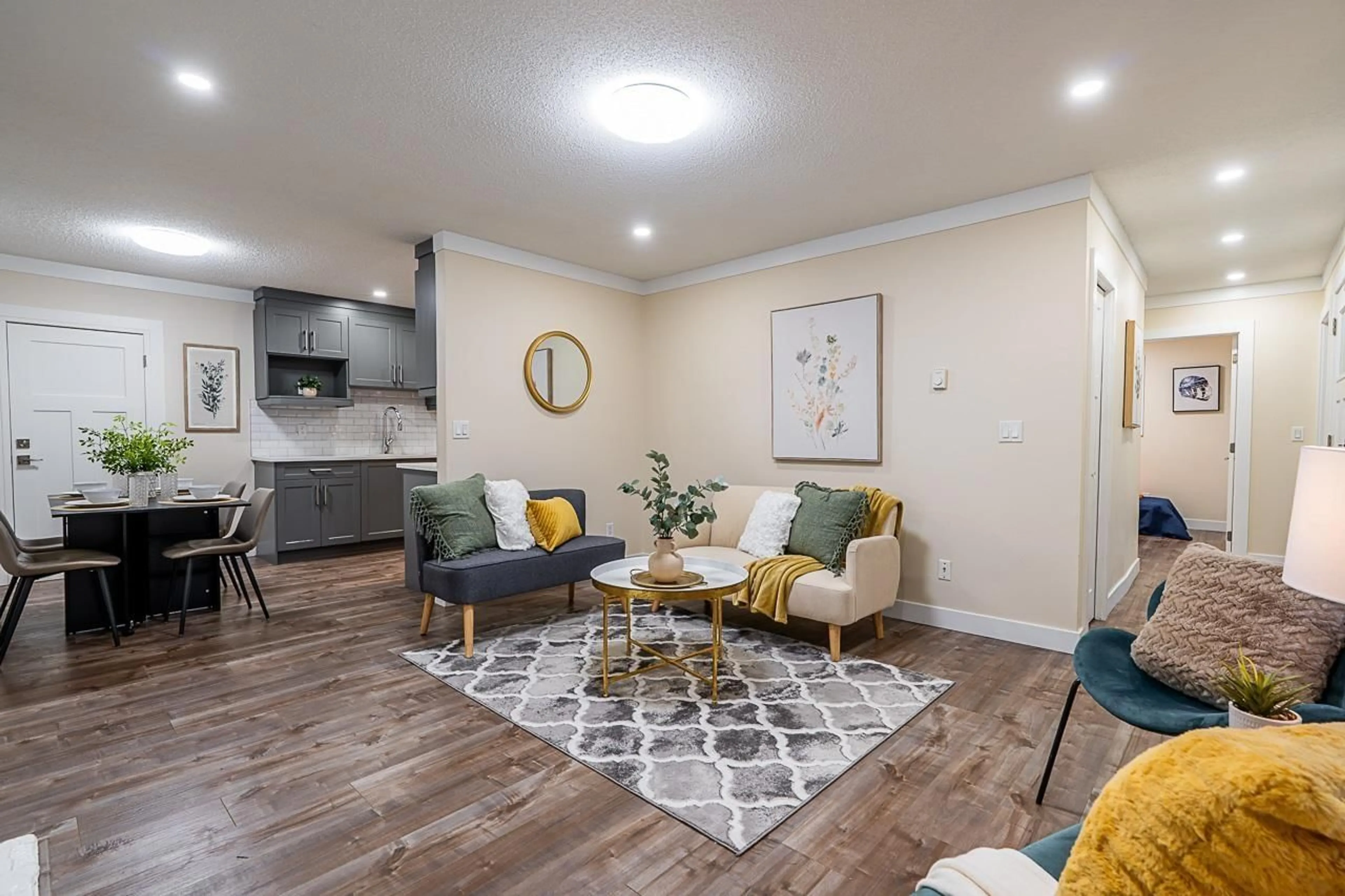 Living room with furniture, unknown for 27036 28 AVENUE, Langley British Columbia V4W3E5