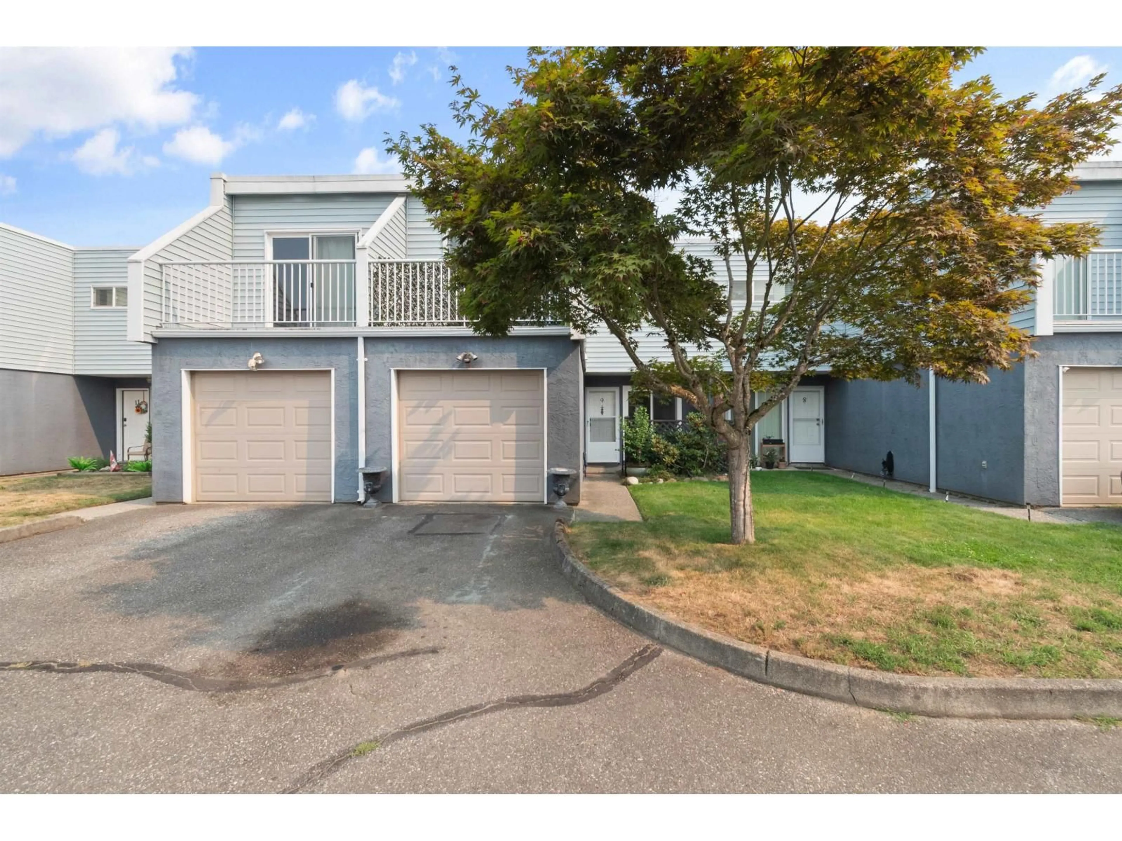 A pic from outside/outdoor area/front of a property/back of a property/a pic from drone, street for 9 - 1829 HEATH ROAD, Agassiz British Columbia V0M1A2