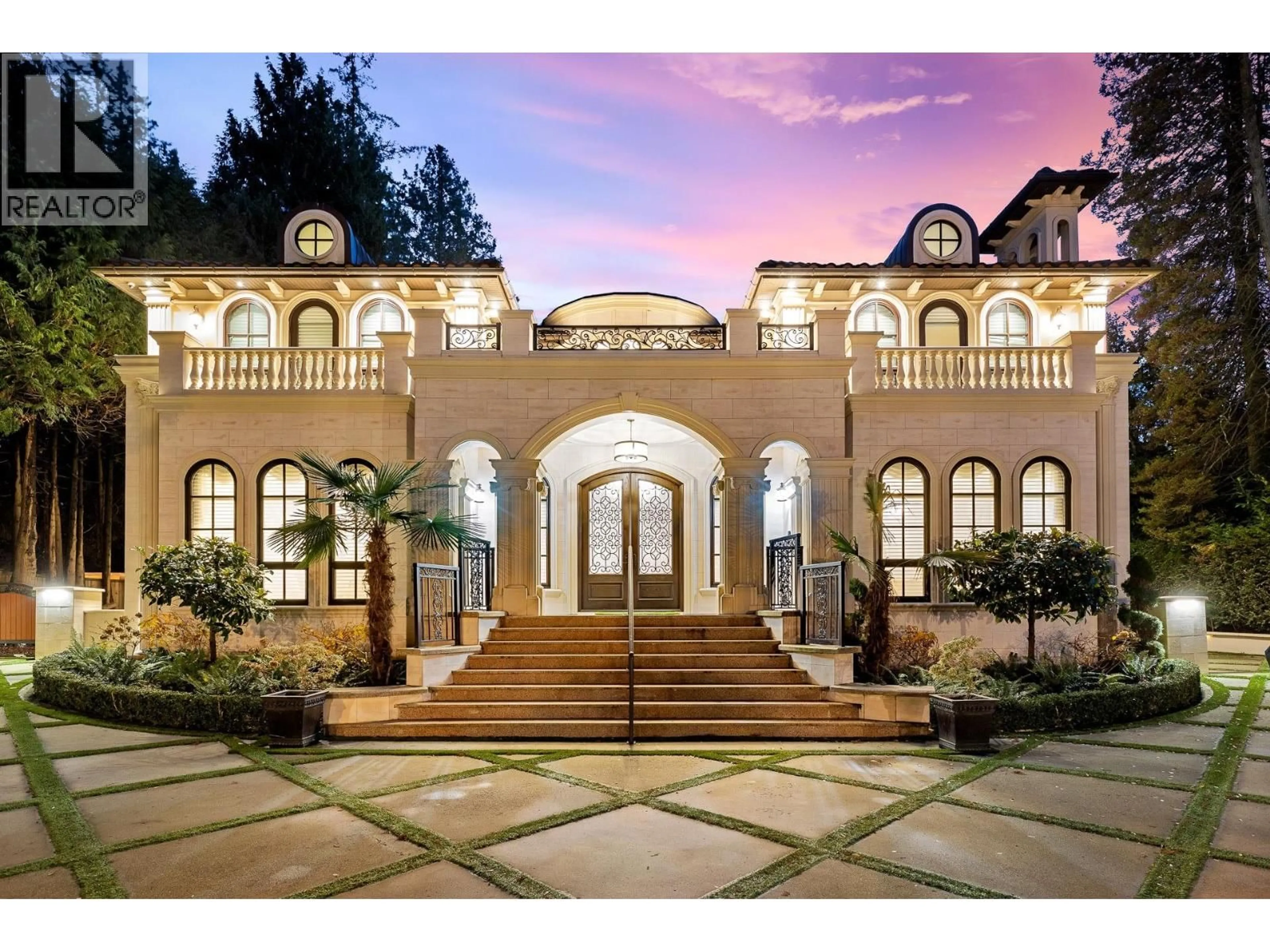 Unknown for 4768 4TH AVENUE, Vancouver British Columbia V6T1C2