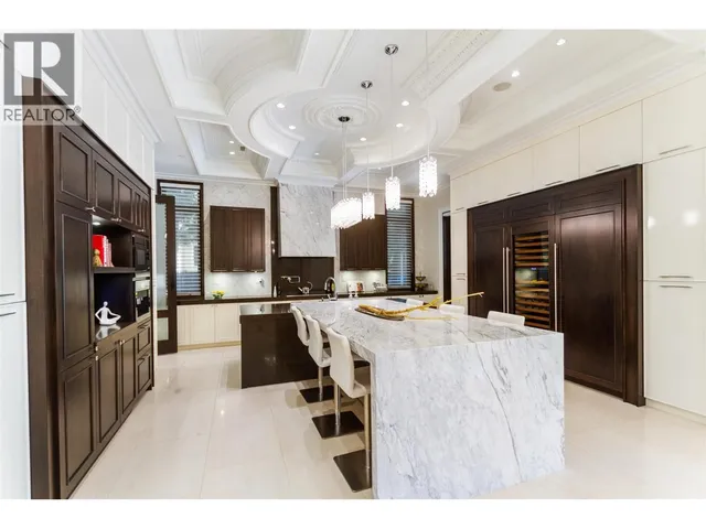 4768 4TH AVENUE, Vancouver 5