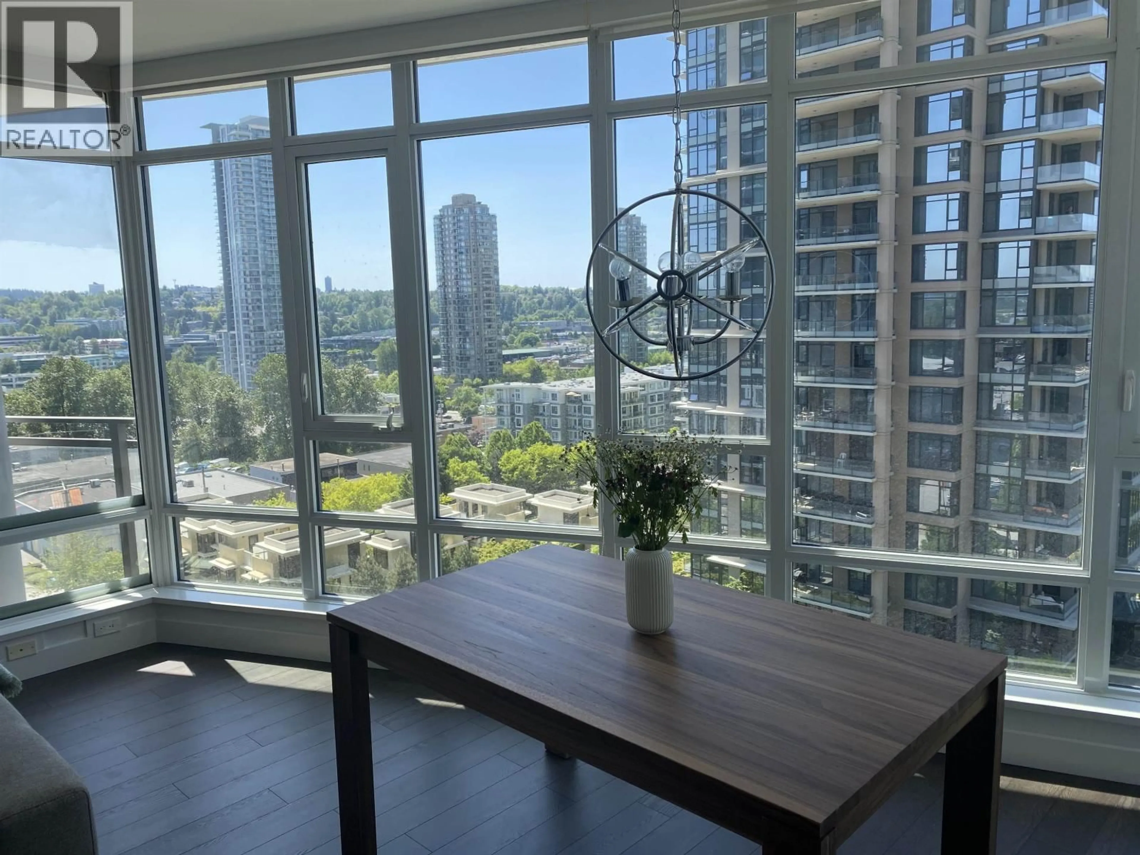 A pic of a room for 910 - 2008 ROSSER AVENUE, Burnaby British Columbia V5C0H8