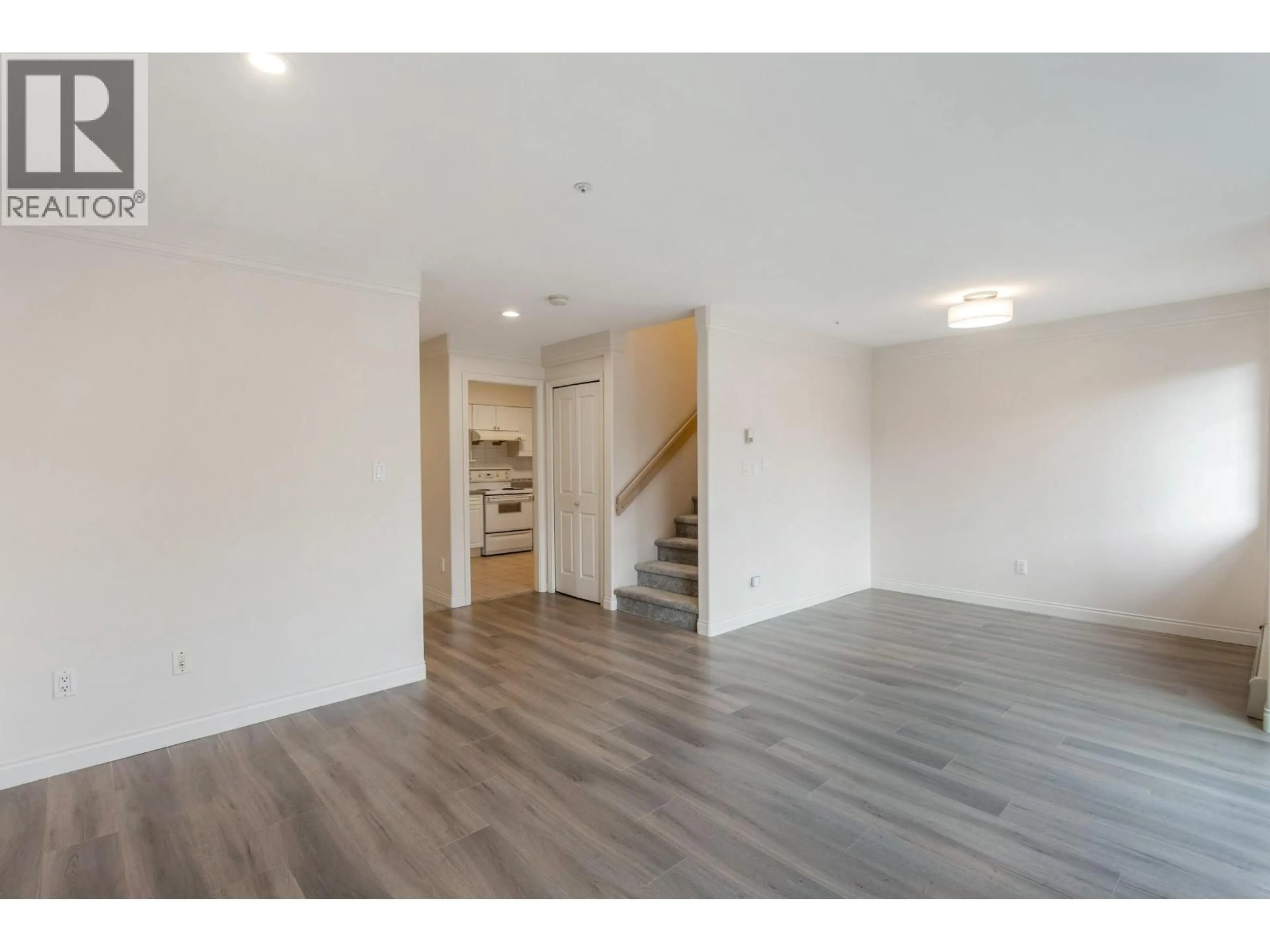 A pic of a room for 8468 OSLER STREET, Vancouver British Columbia V6P4E4