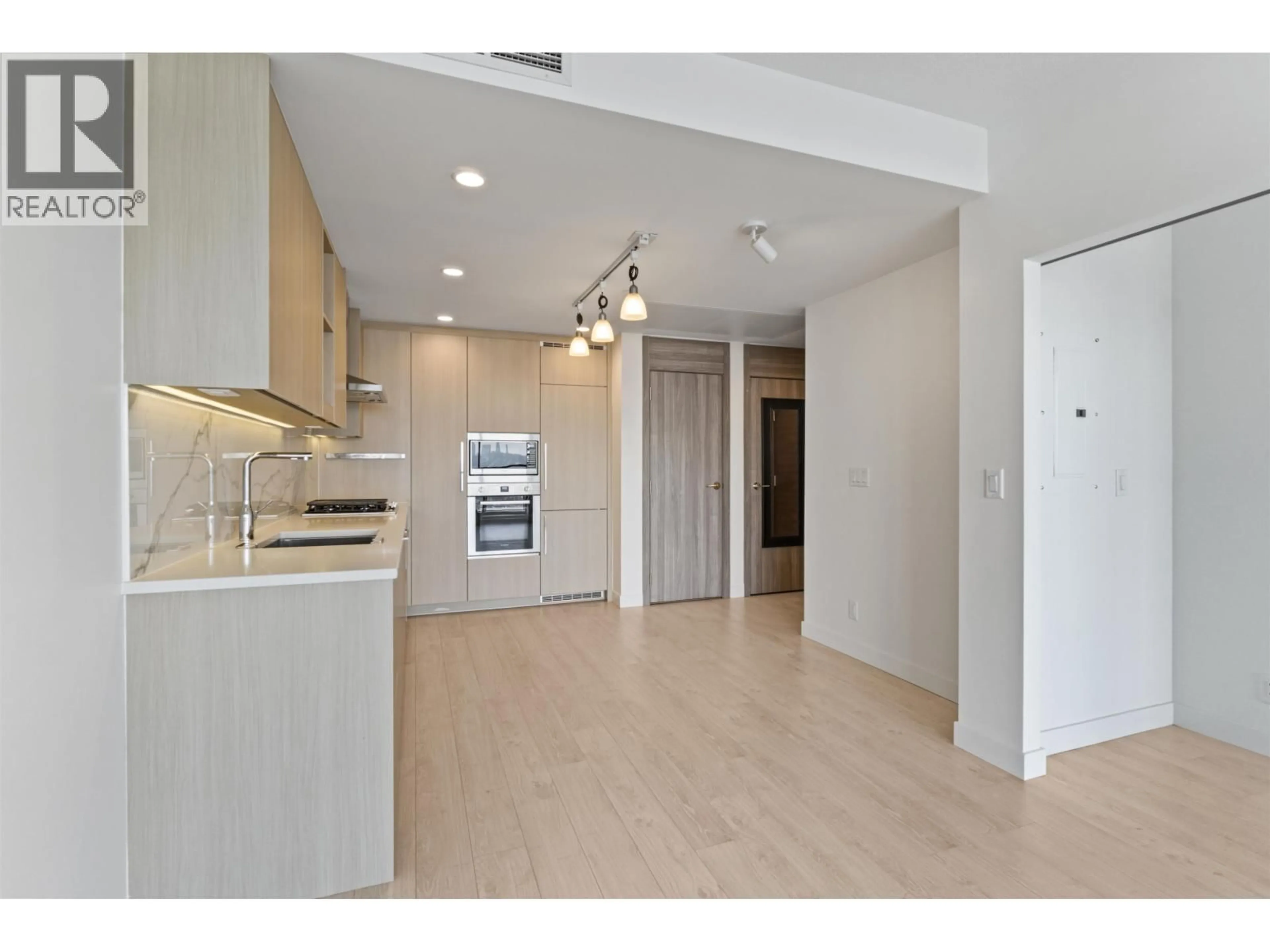 Open concept kitchen, unknown for 4108 - 4890 LOUGHEED HIGHWAY, Burnaby British Columbia V5C0N2