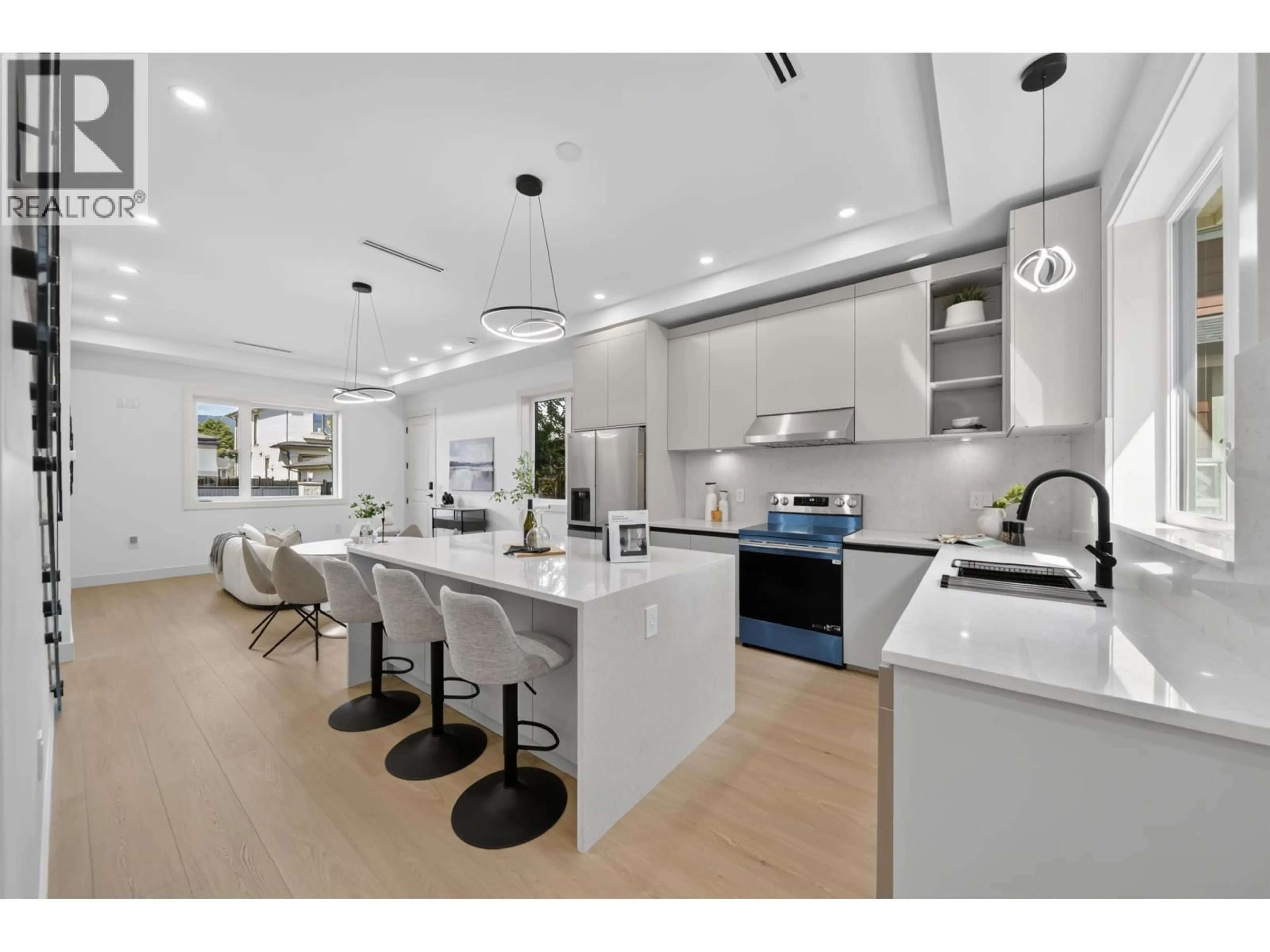 Open concept kitchen, unknown for 3 - 6555 CARNEGIE STREET, Burnaby British Columbia V5B1Y2