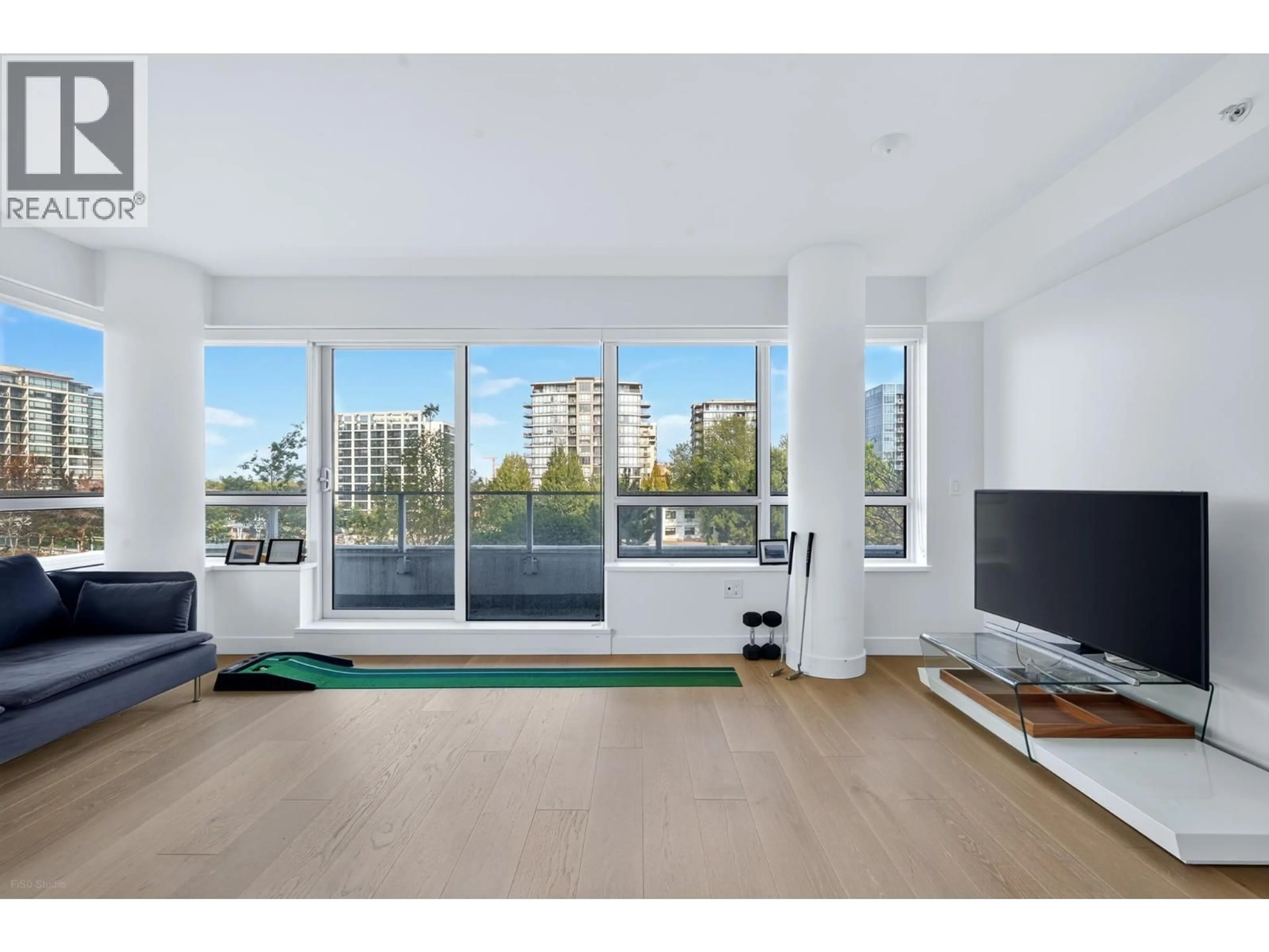 A pic of a room for 609 - 5788 GILBERT ROAD, Richmond British Columbia V7C0G1